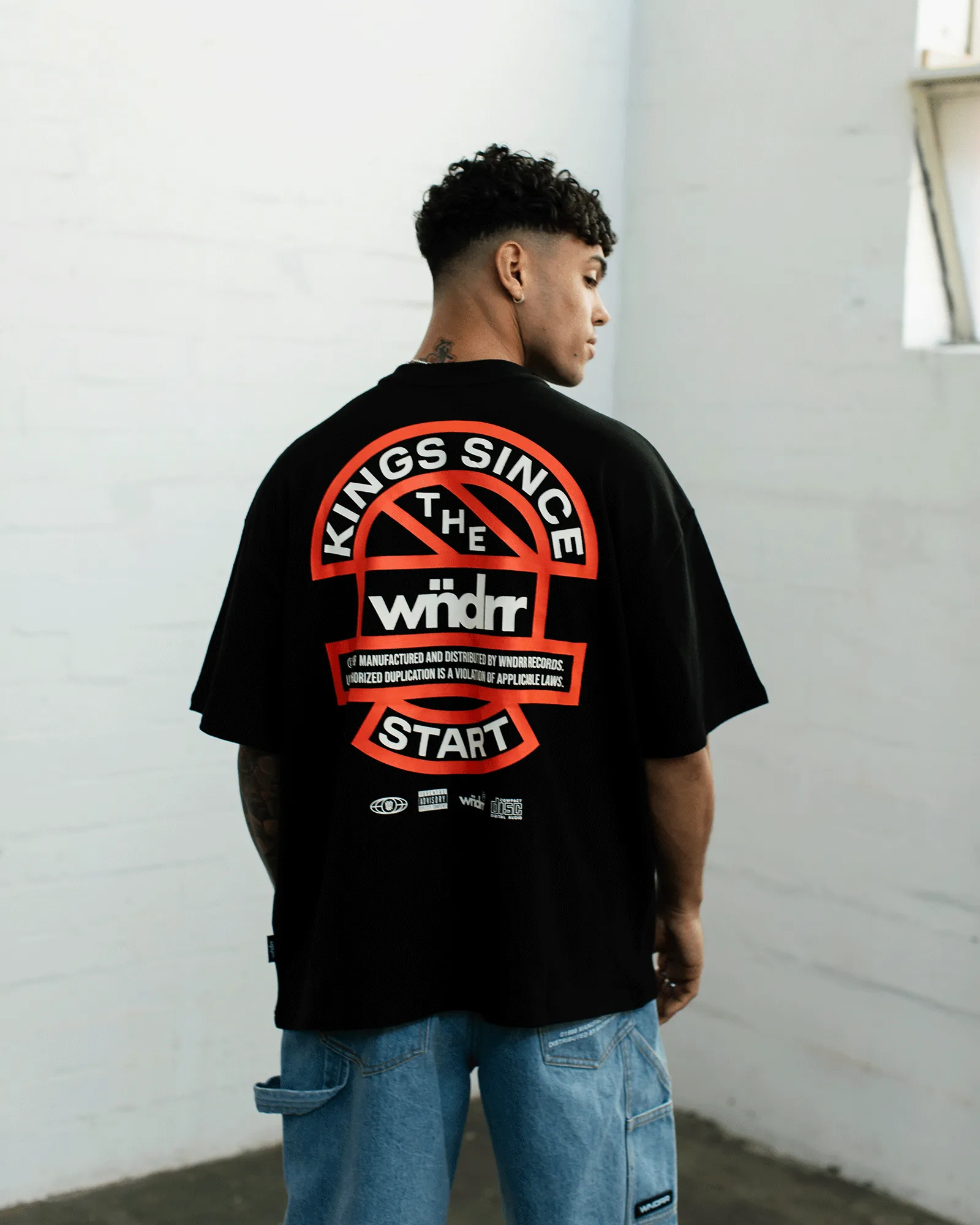 HIGH SIGN HEAVY WEIGHT TEE - BLACK sold by WNDRR product image thumbnail 2