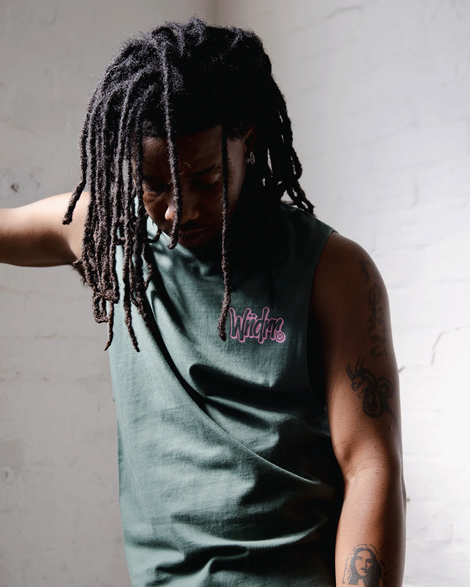 STARTER MUSCLE TOP - DARK GREEN sold by WNDRR product image thumbnail 4