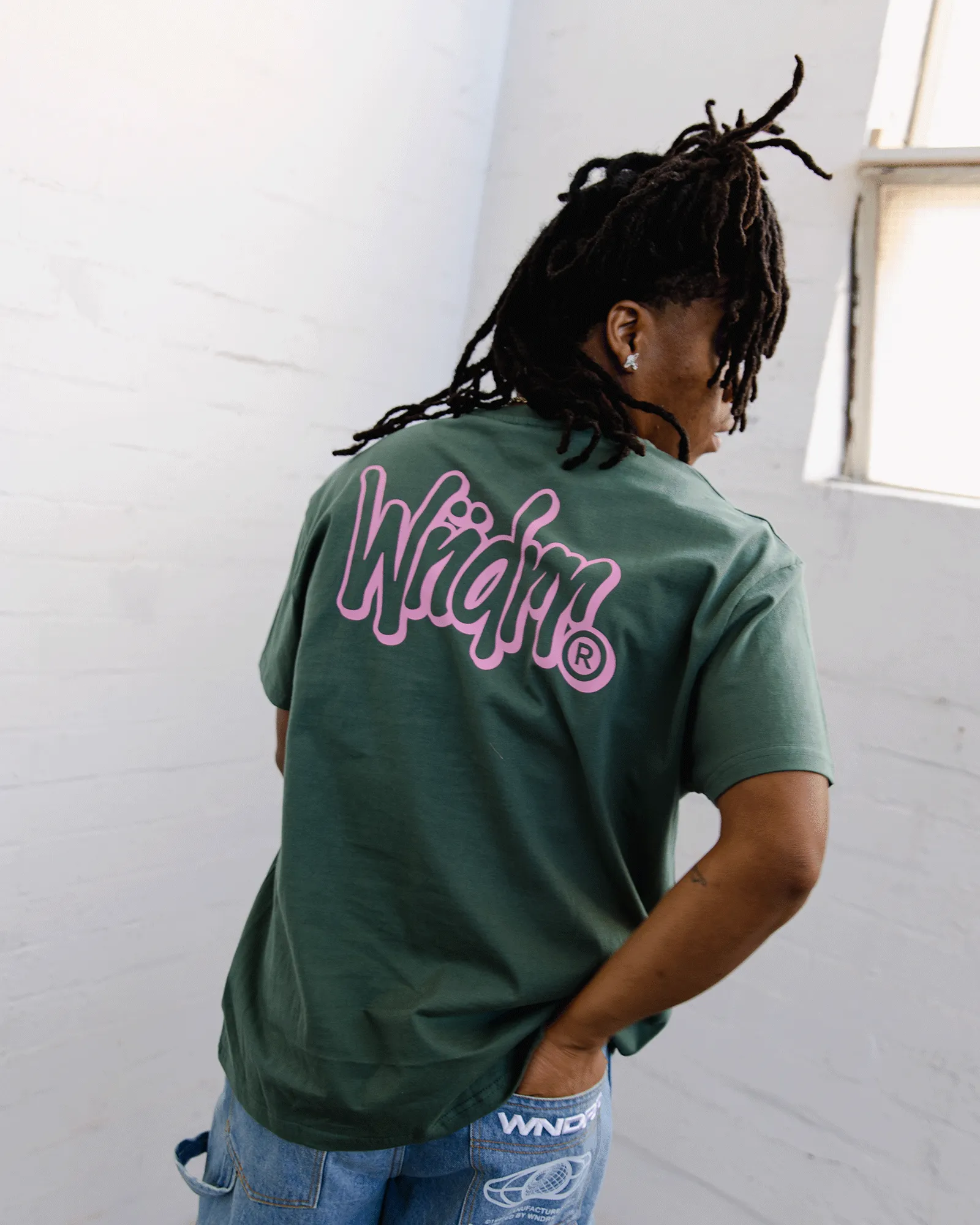 STARTER BOX FIT TEE - DARK GREEN sold by WNDRR product image thumbnail 2