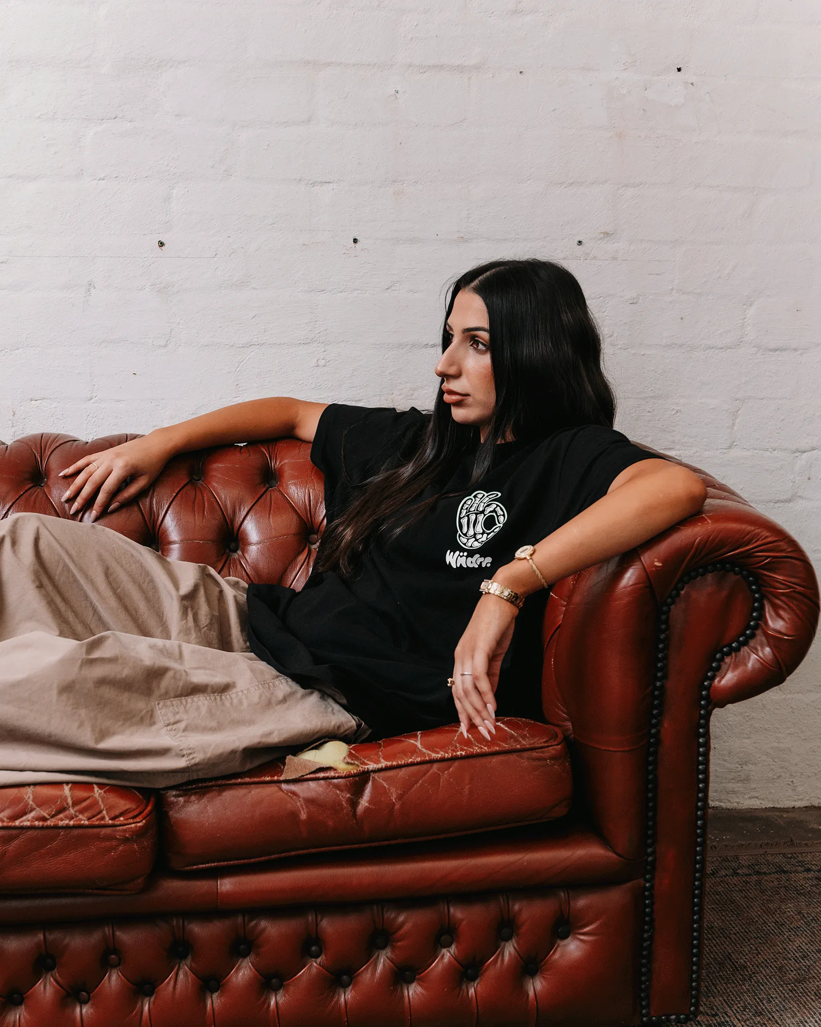 BONES BOX FIT TEE - BLACK sold by WNDRR product image thumbnail 4