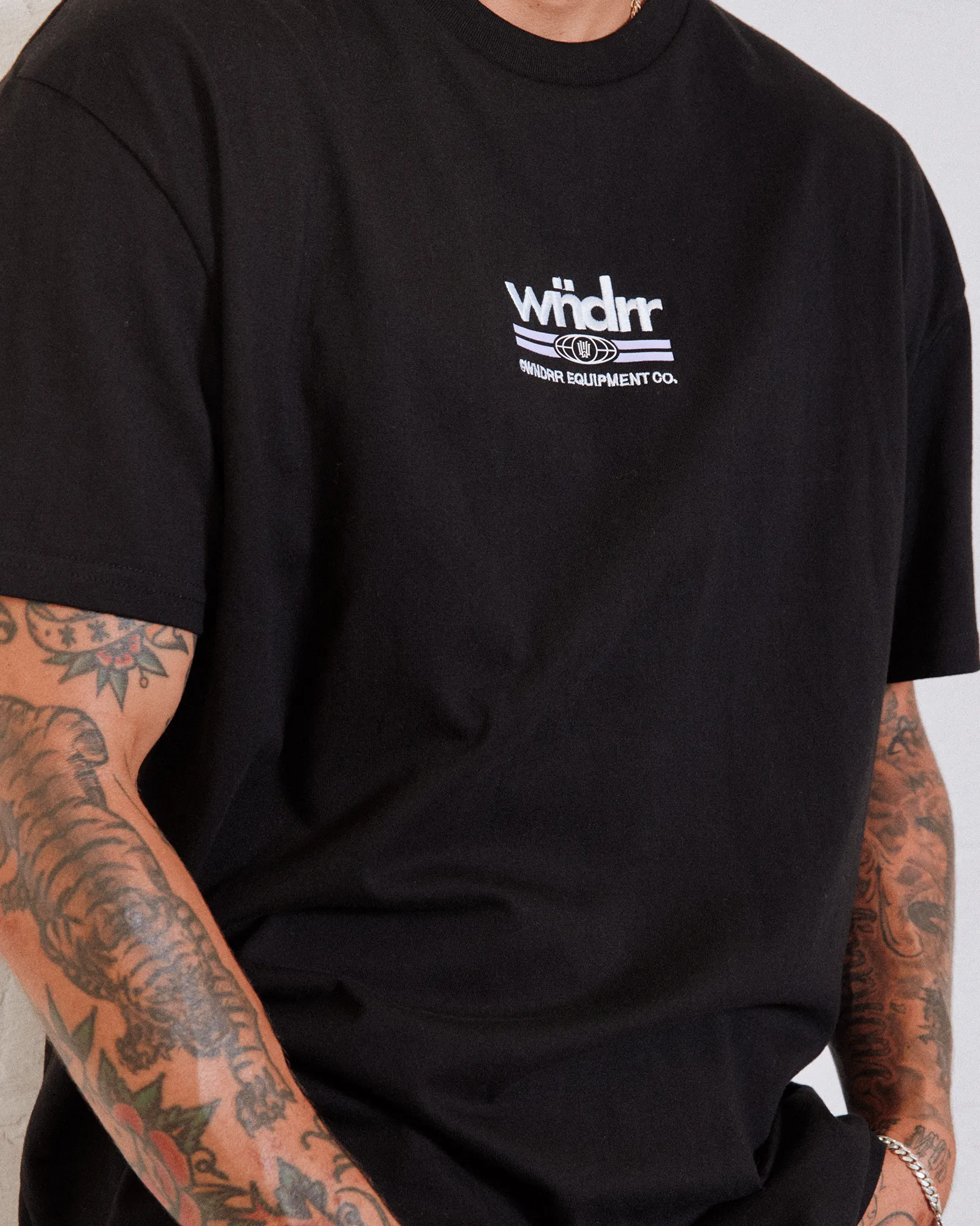 DAKOTA BOX FIT TEE - BLACK sold by WNDRR product image thumbnail 2