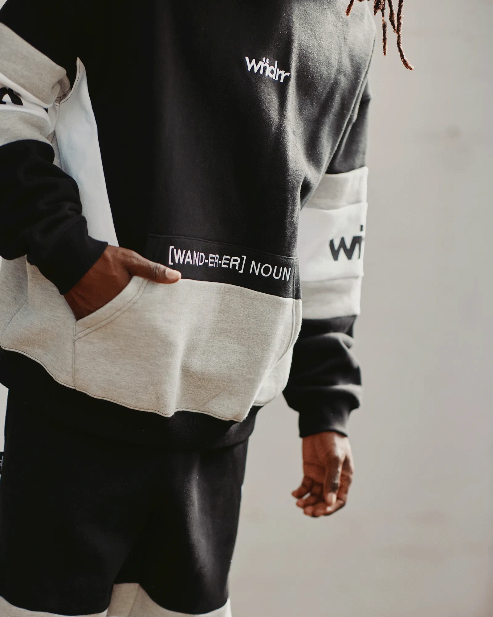 JUNCTION PANEL HOOD SWEAT - BLACK sold by WNDRR product image thumbnail 5