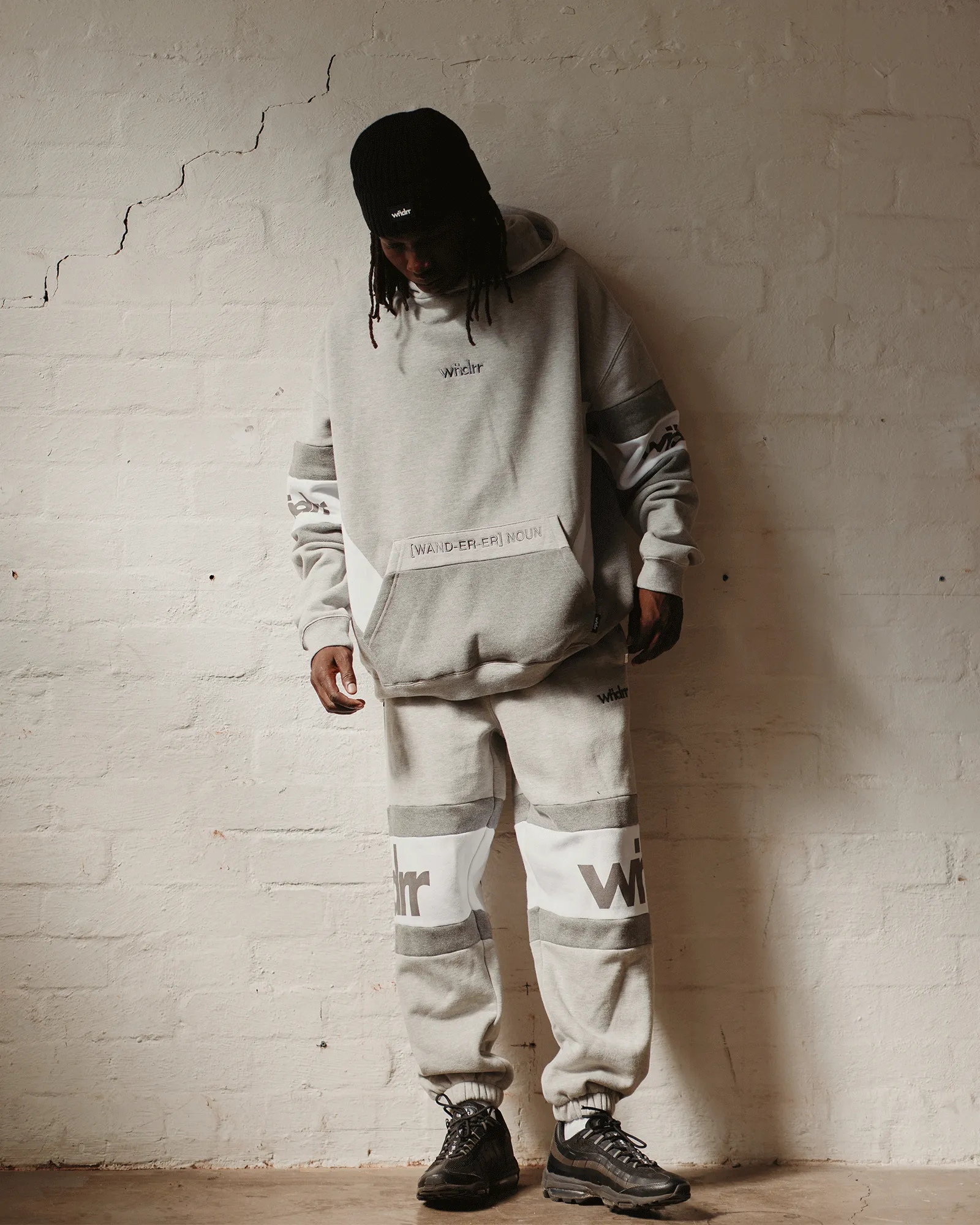 JUNCTION PANEL HOOD SWEAT - GREY MARLE sold by WNDRR product image thumbnail 5