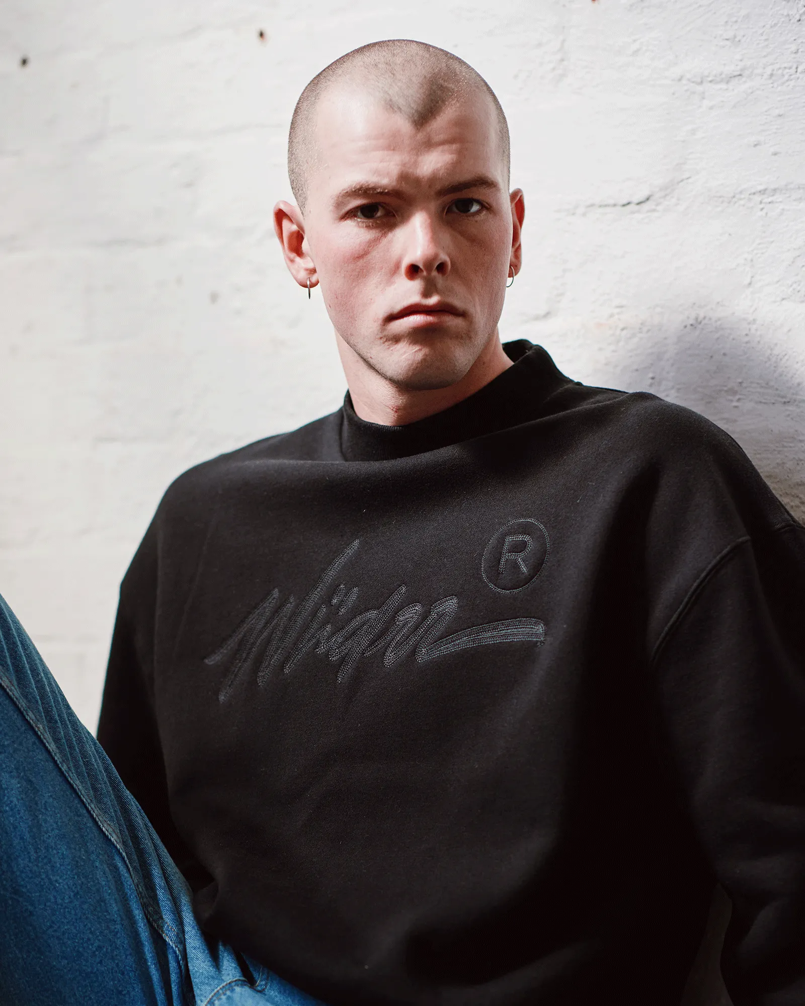 LINK CREW SWEAT - BLACK sold by WNDRR product image thumbnail 2