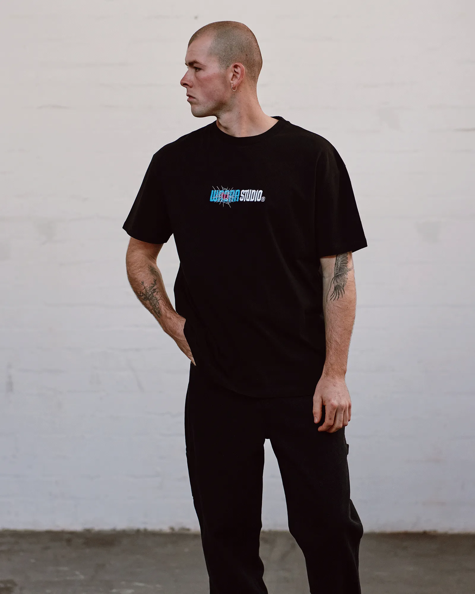 SHATTER BOX FIT TEE - BLACK sold by WNDRR product image thumbnail 4