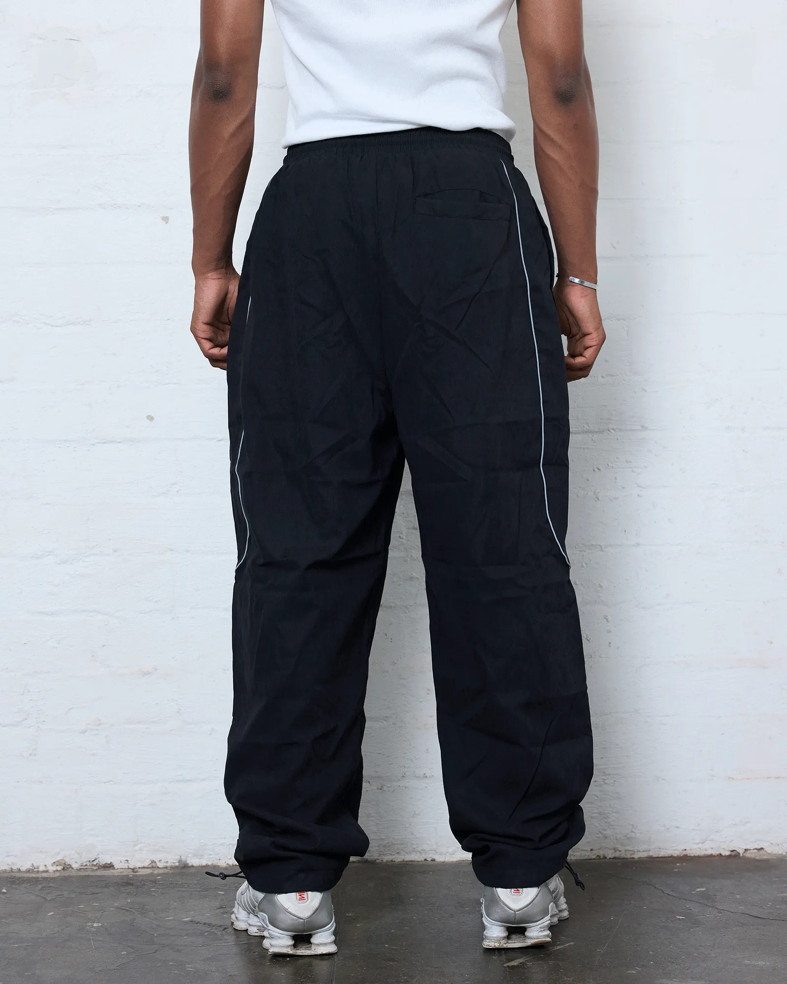 THE WORLD SPORT TRACKPANT - BLACK sold by WNDRR product image thumbnail 4