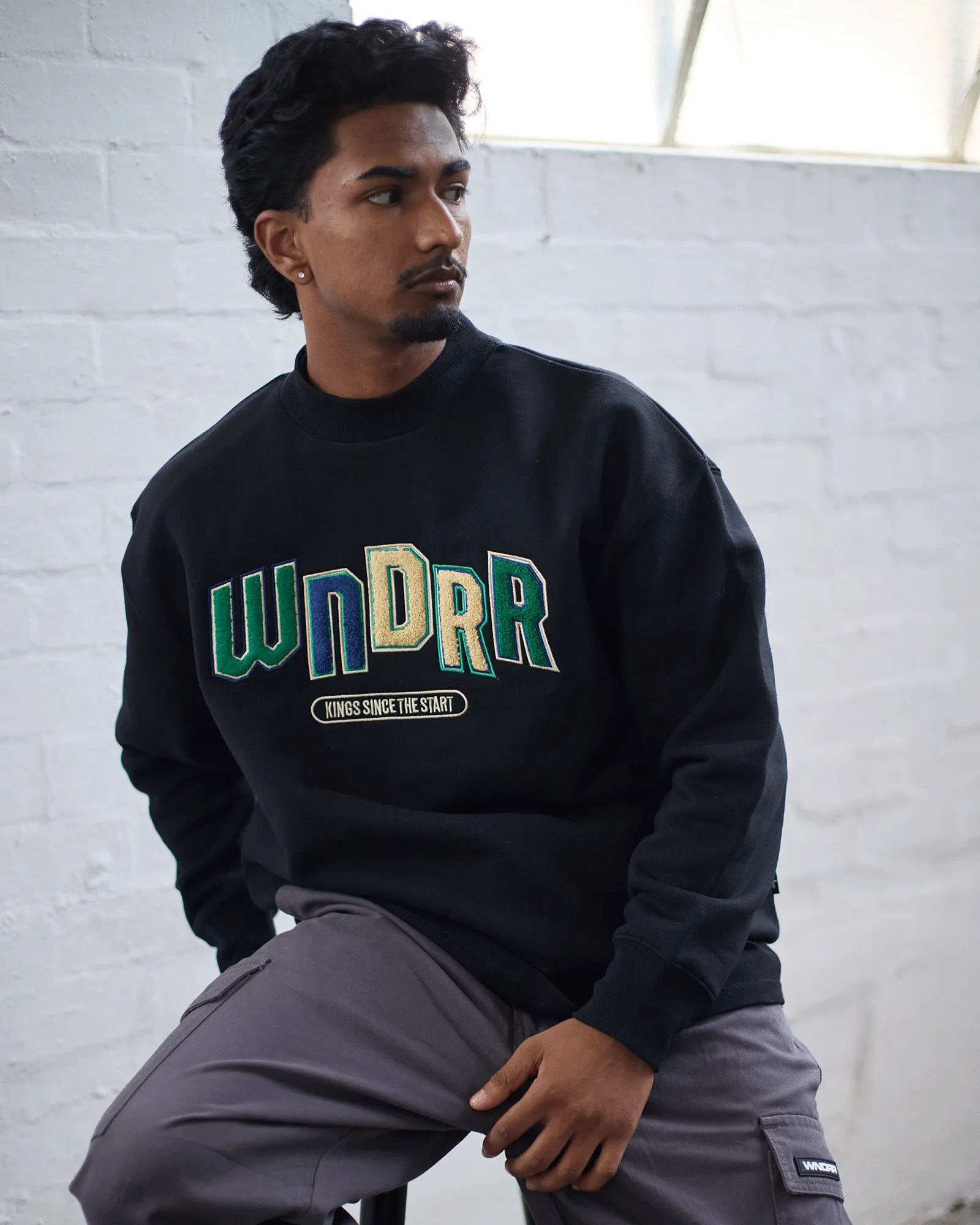 CHANT CREW SWEAT - BLACK sold by WNDRR product image thumbnail 2