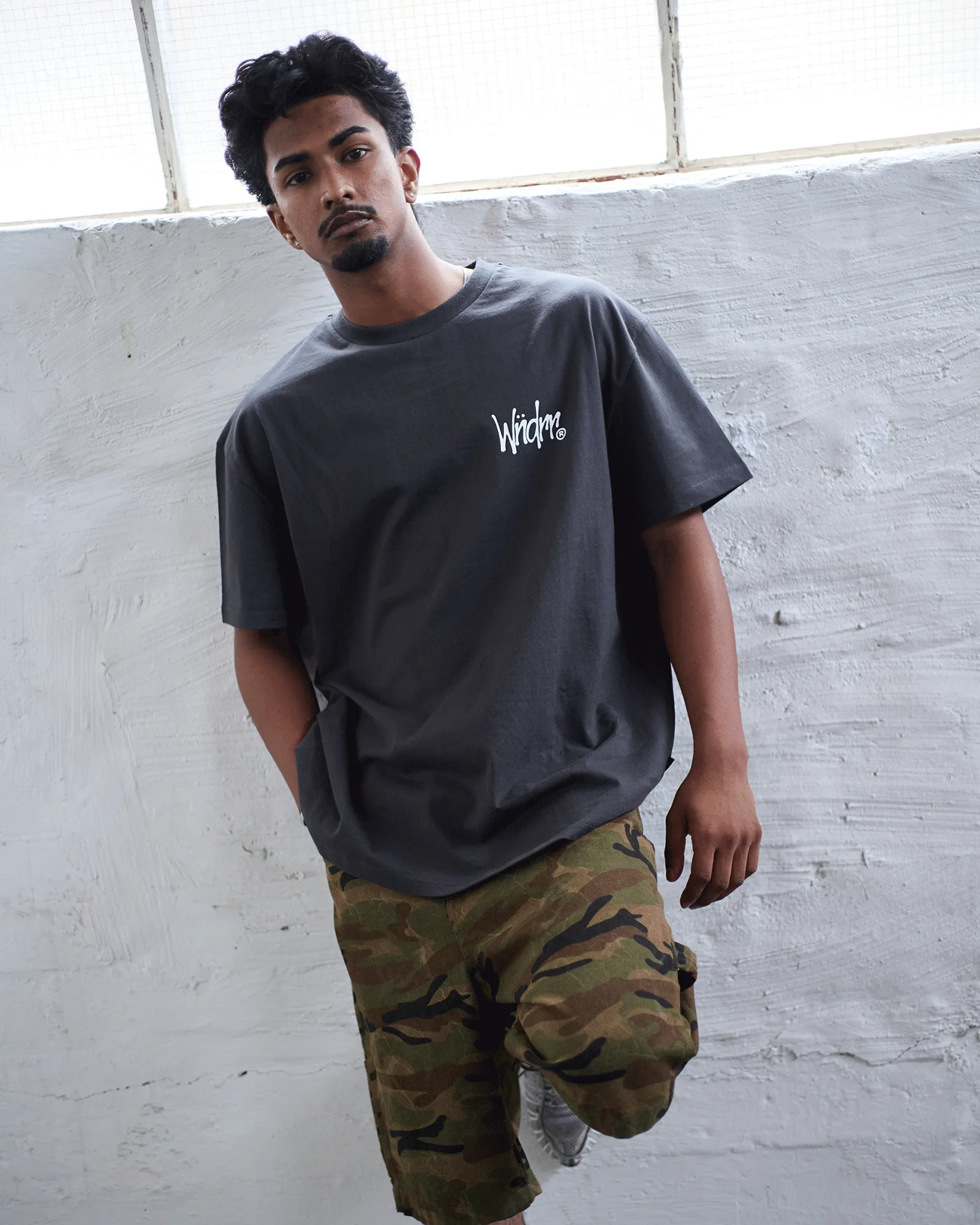 SCORPION BOX FIT TEE - FADED BLACK sold by WNDRR product image thumbnail 4