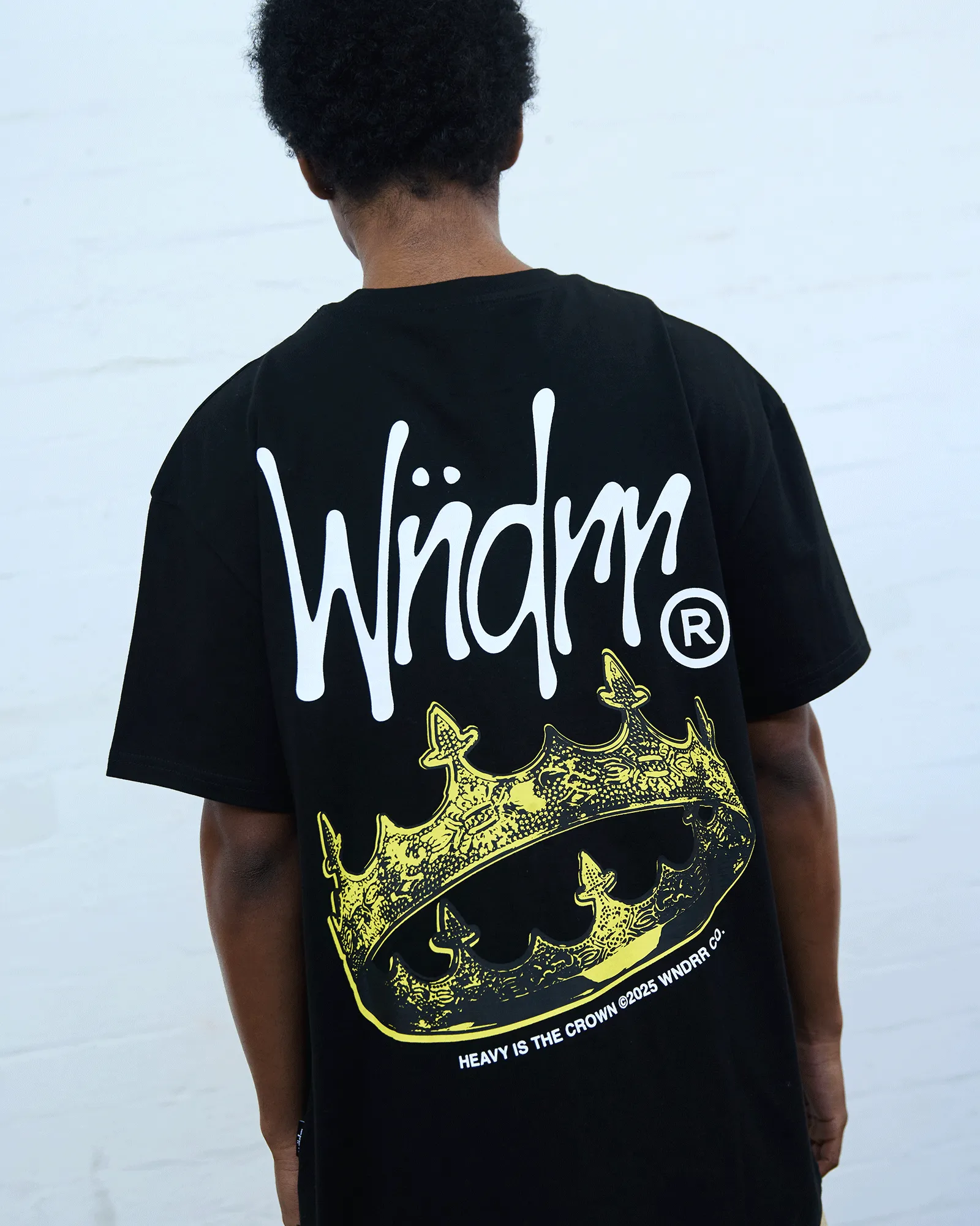 CROWN BOX FIT TEE - BLACK sold by WNDRR product image thumbnail 2