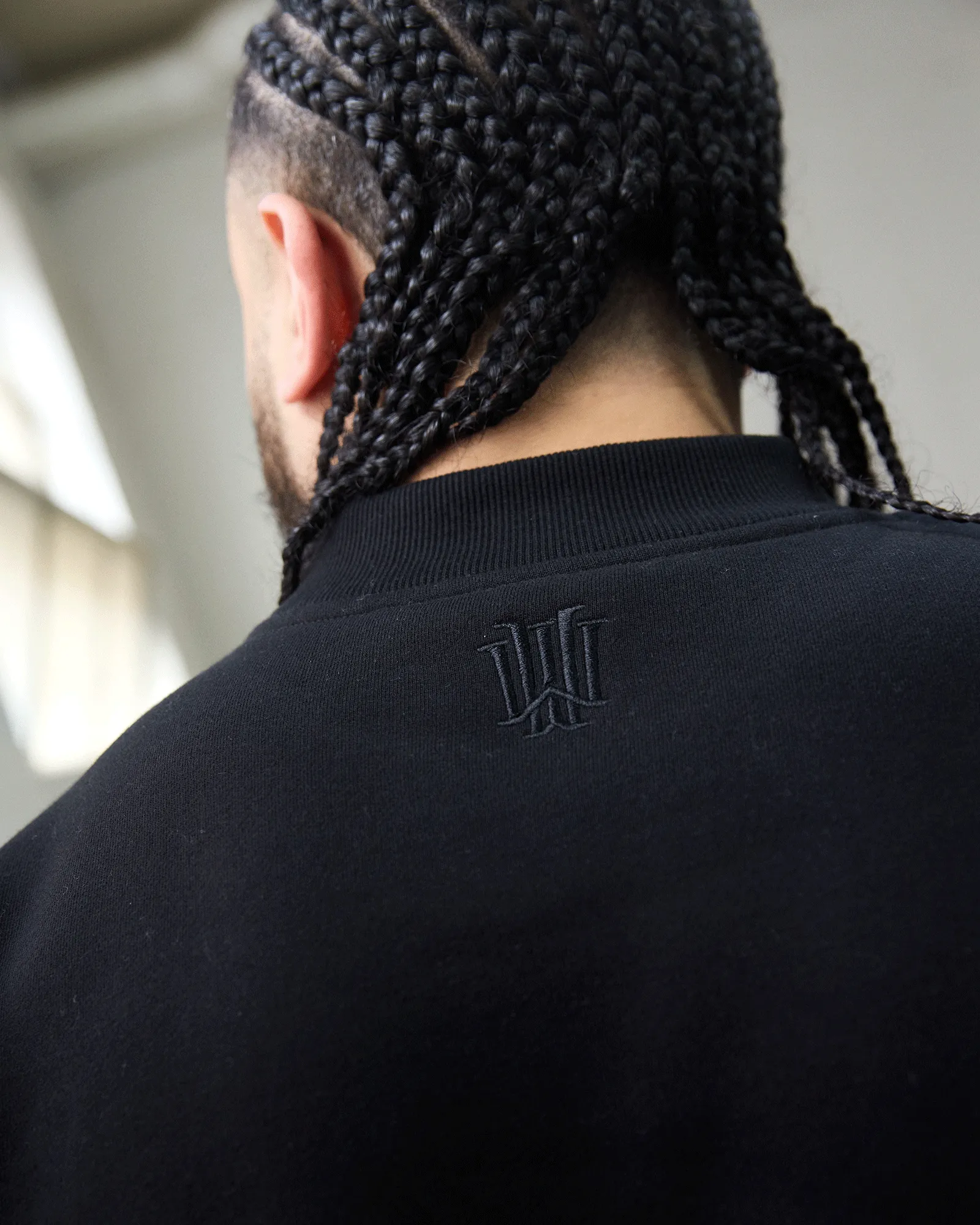 ATELIER CREW SWEAT - BLACK sold by WNDRR product image thumbnail 5