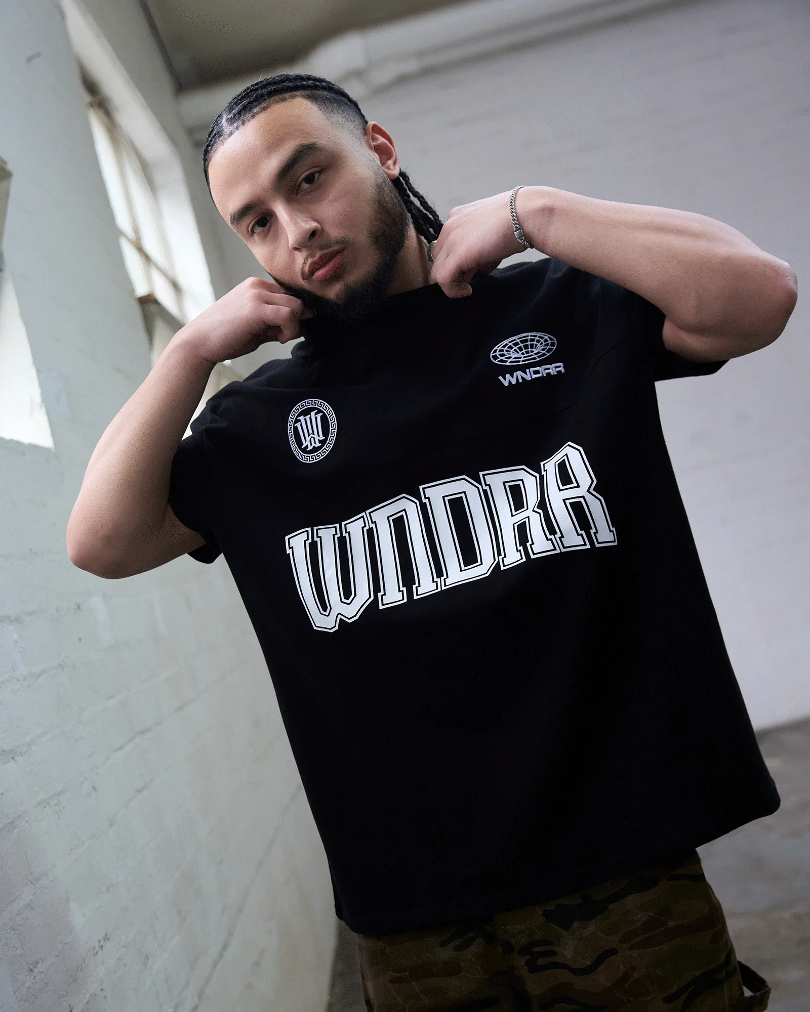 POSSESSION BOX FIT TEE - BLACK sold by WNDRR product image thumbnail 2