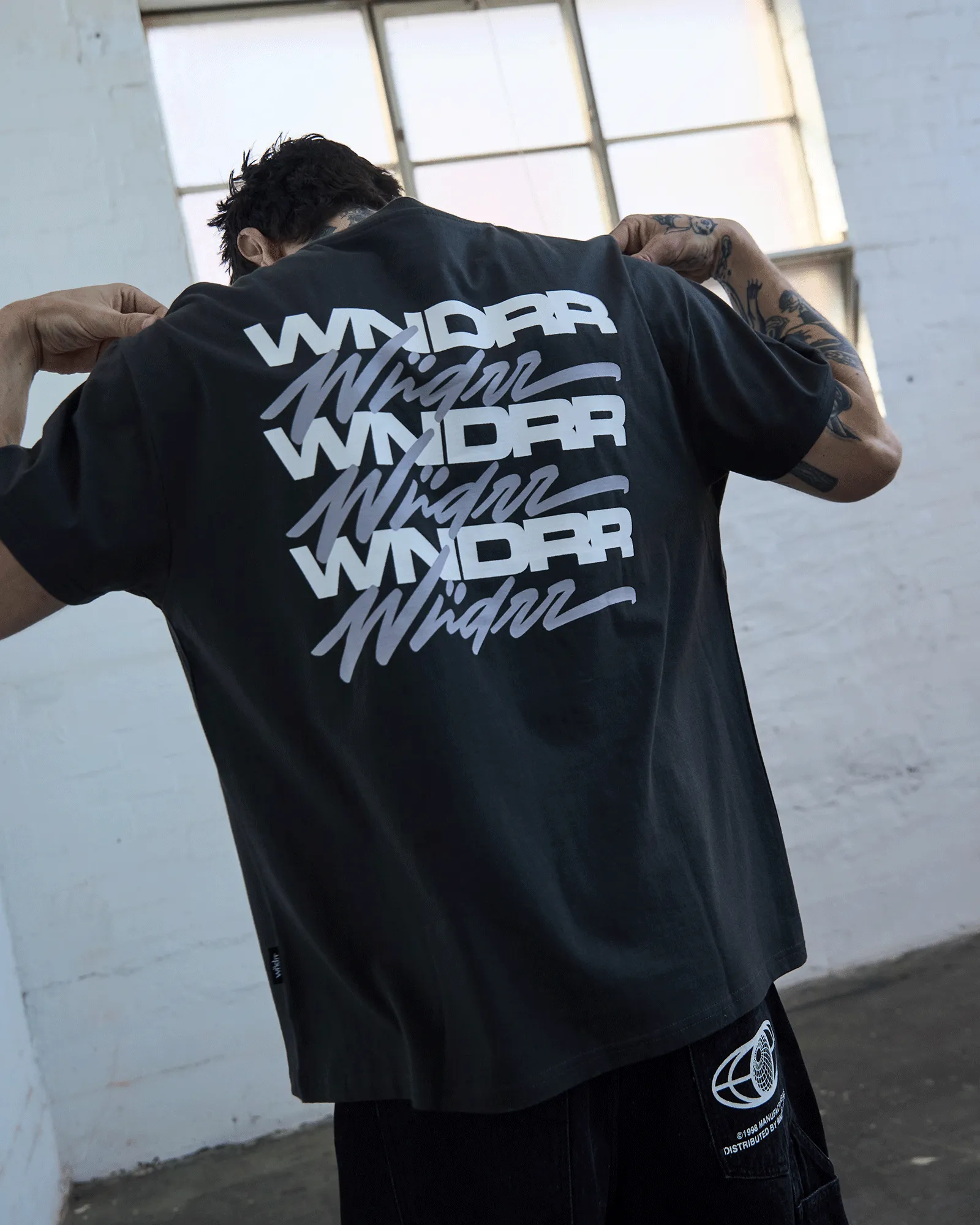HEX BOX FIT TEE - FADED BLACK sold by WNDRR product image thumbnail 2