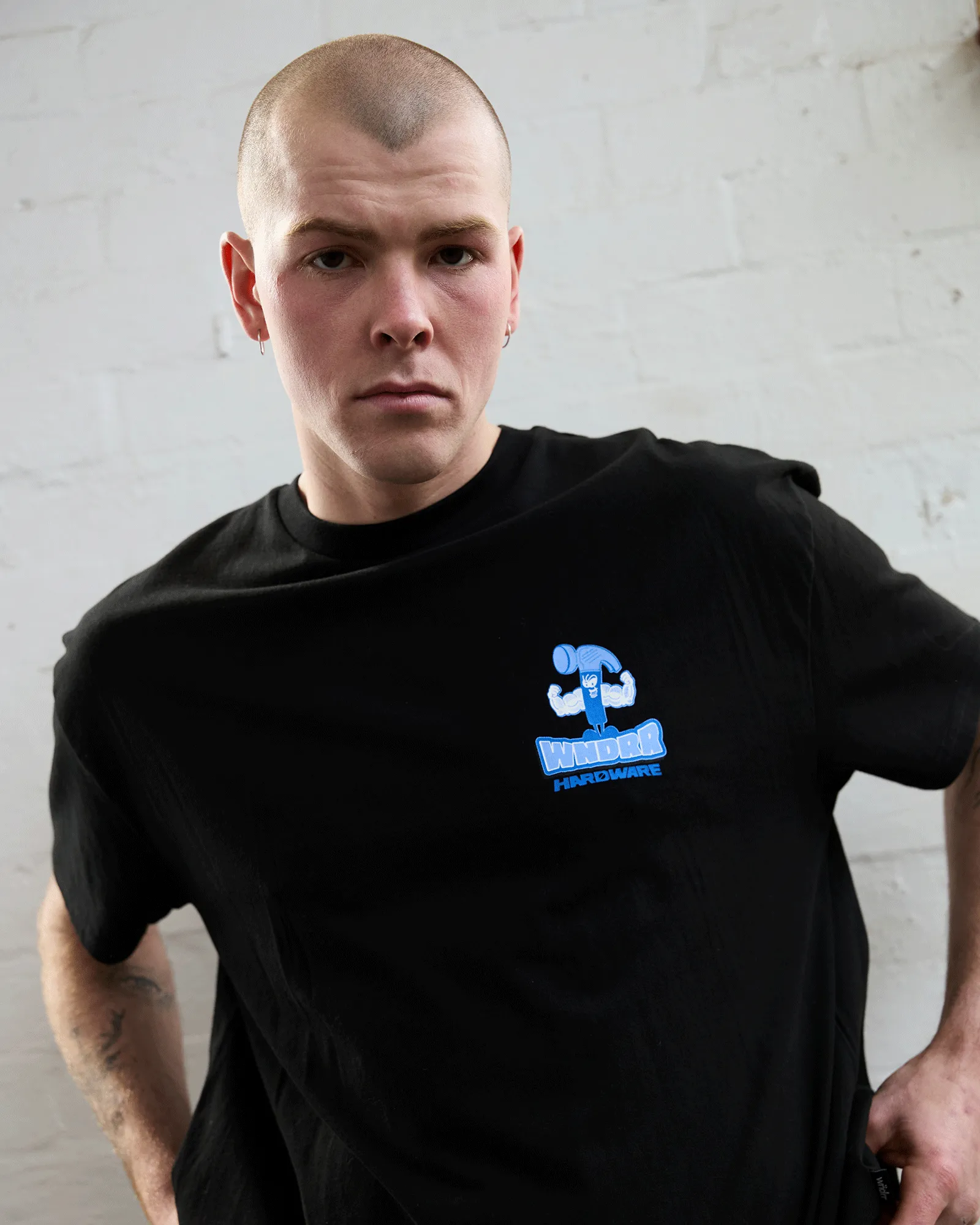 HARDWARE BOX FIT TEE - BLACK sold by WNDRR product image thumbnail 4