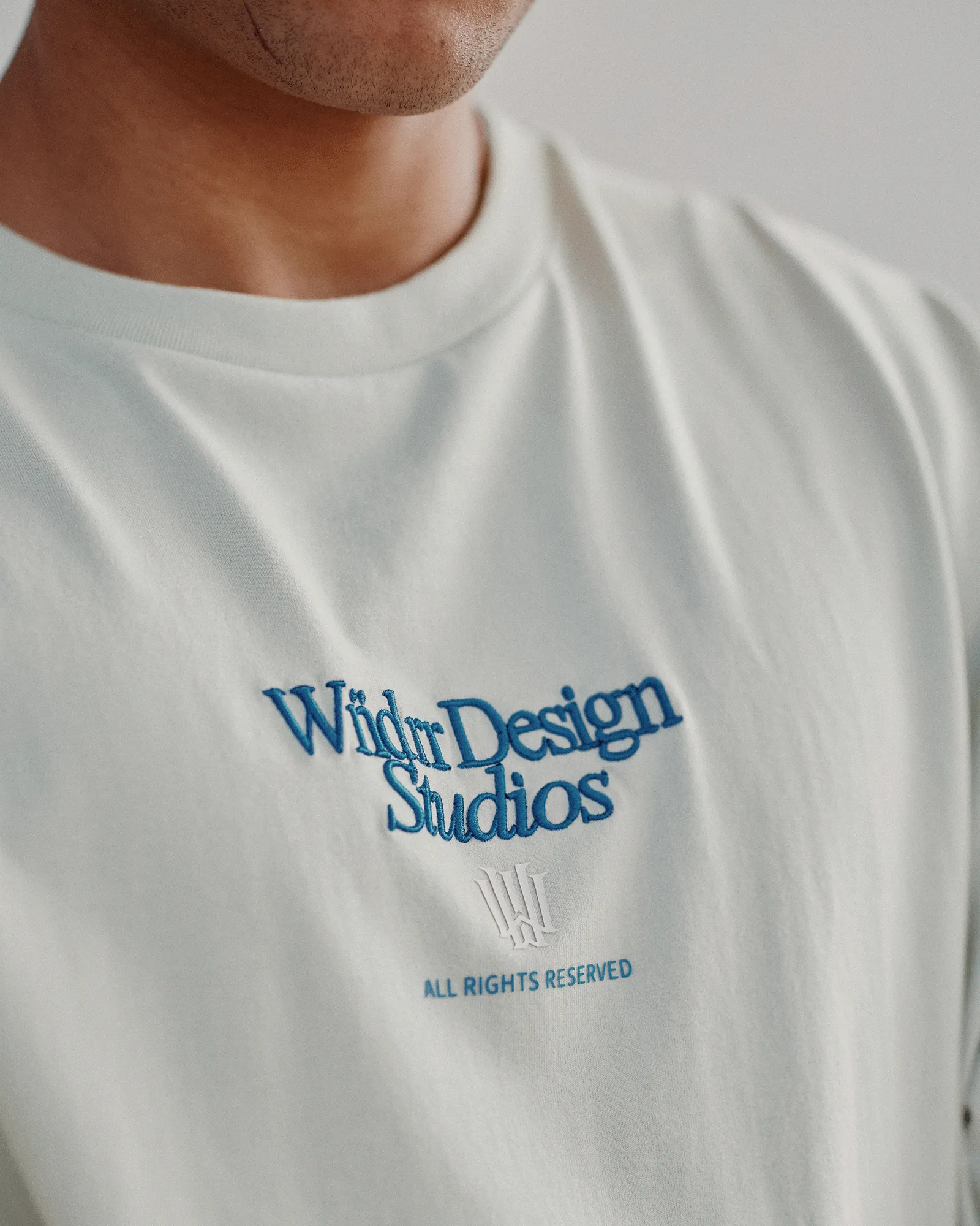 ATELIER BOX FIT TEE - AURA GREEN sold by WNDRR product image thumbnail 4