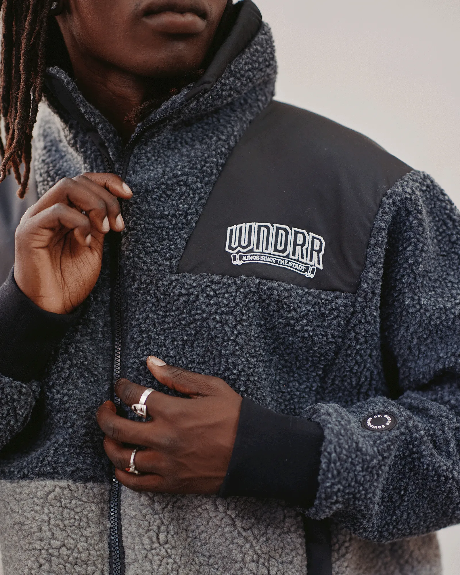BANNER SHERPA JACKET - BLACK/GREY sold by WNDRR product image thumbnail 5