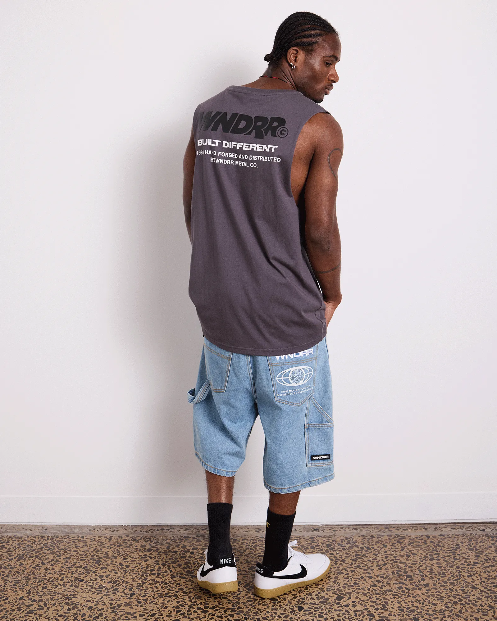 SHODO MUSCLE TOP - CHARCOAL sold by WNDRR product image thumbnail 5