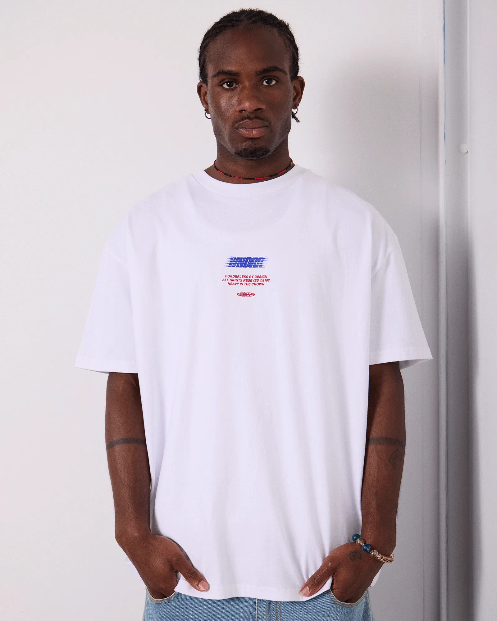 BORDERLESS BOX FIT TEE - WHITE sold by WNDRR product image thumbnail 4