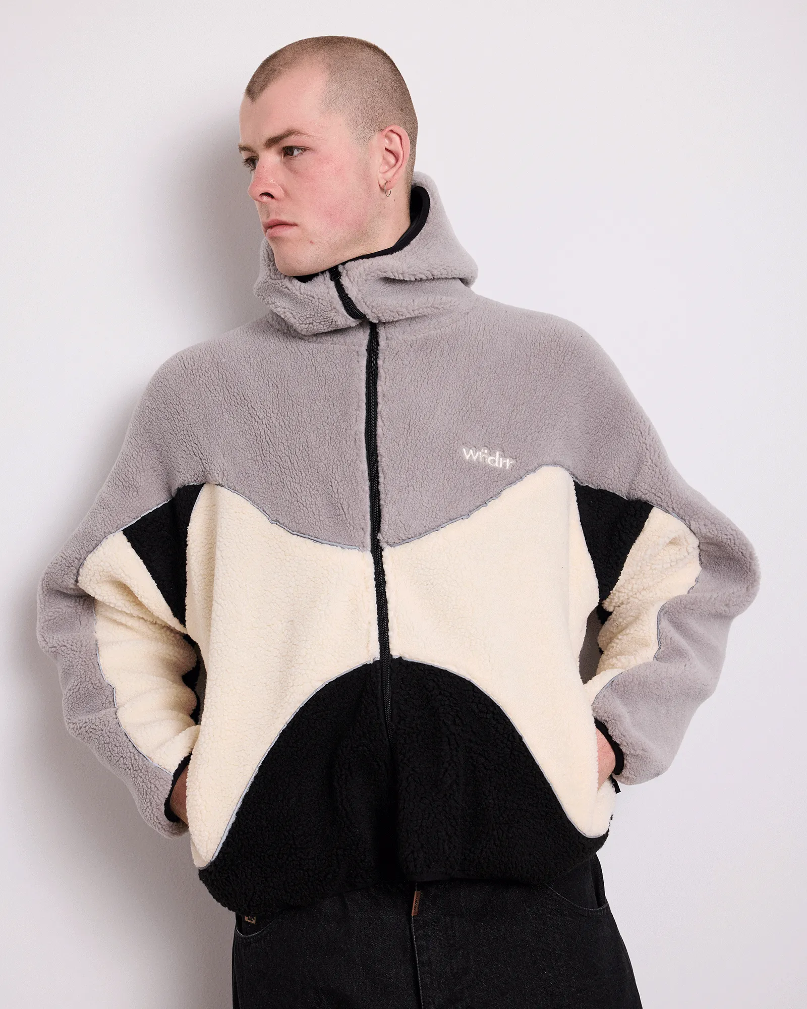 THE WORLD FLEECE JACKET - GREY/BLACK sold by WNDRR product image thumbnail 2