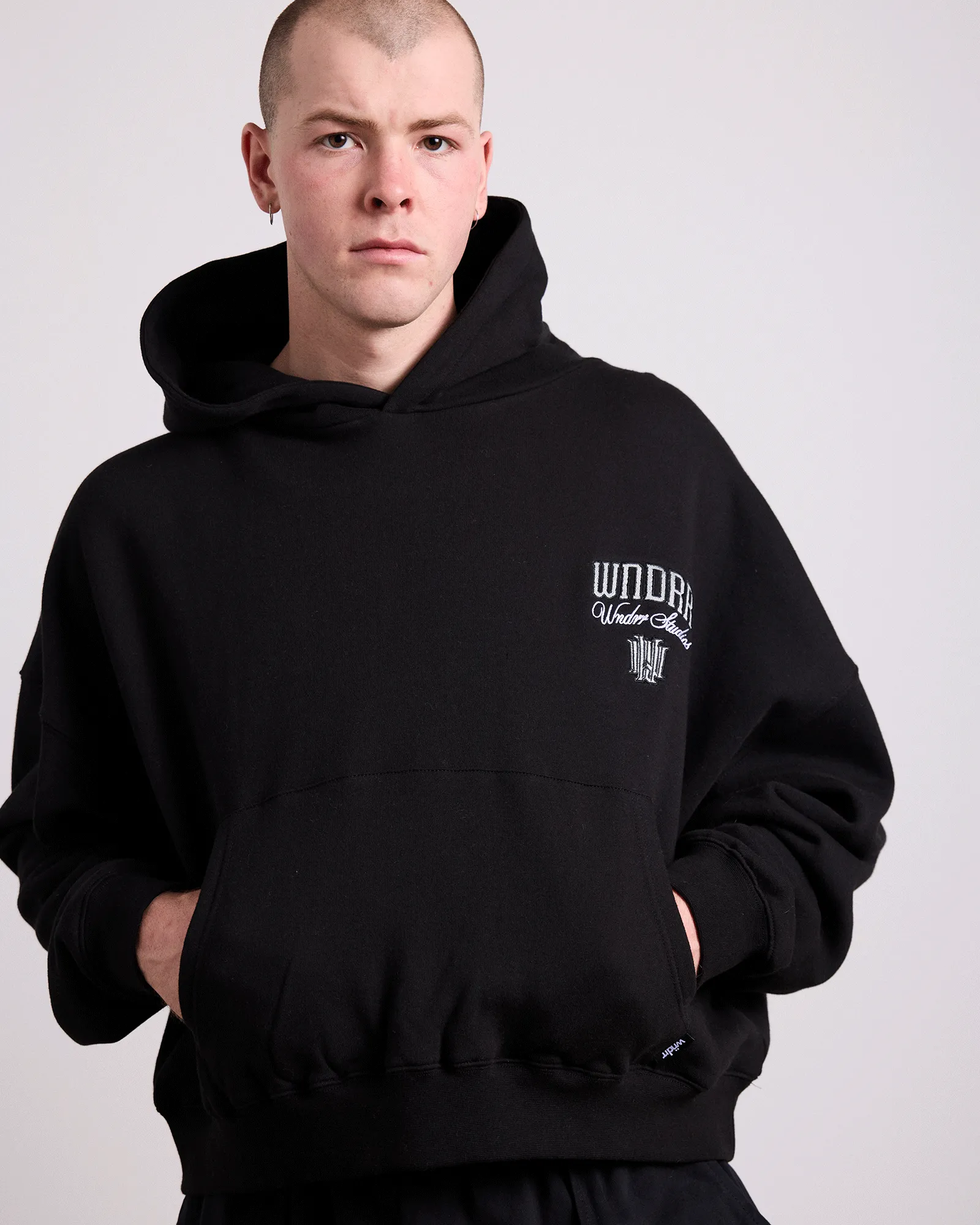 PAVILION CROPPED HOOD SWEAT - BLACK sold by WNDRR product image thumbnail 4