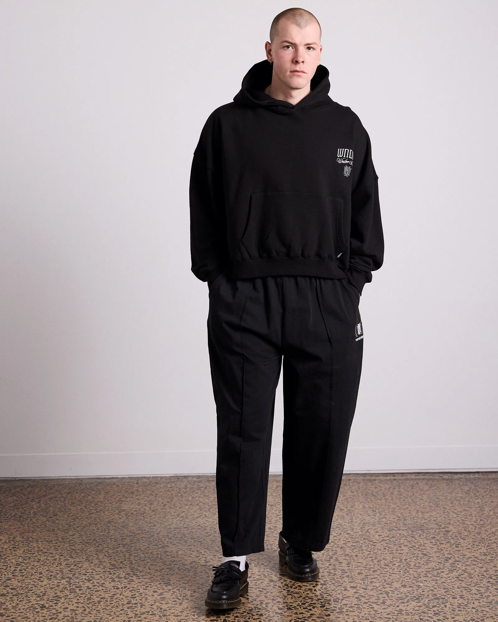 PAVILION CROPPED HOOD SWEAT - BLACK sold by WNDRR product image thumbnail 5