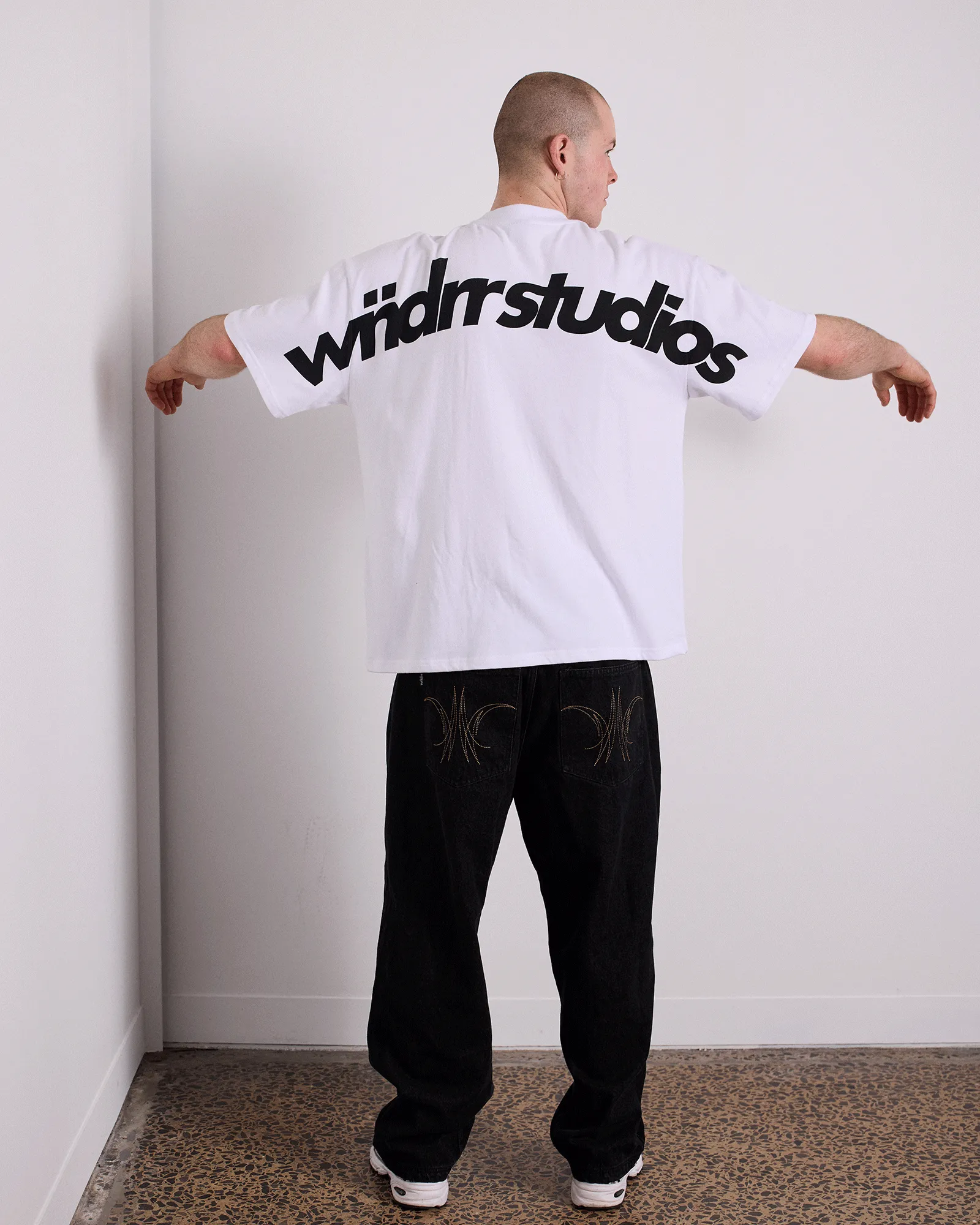 STXRHAUS HEAVY WEIGHT TEE - WHITE sold by WNDRR product image thumbnail 2