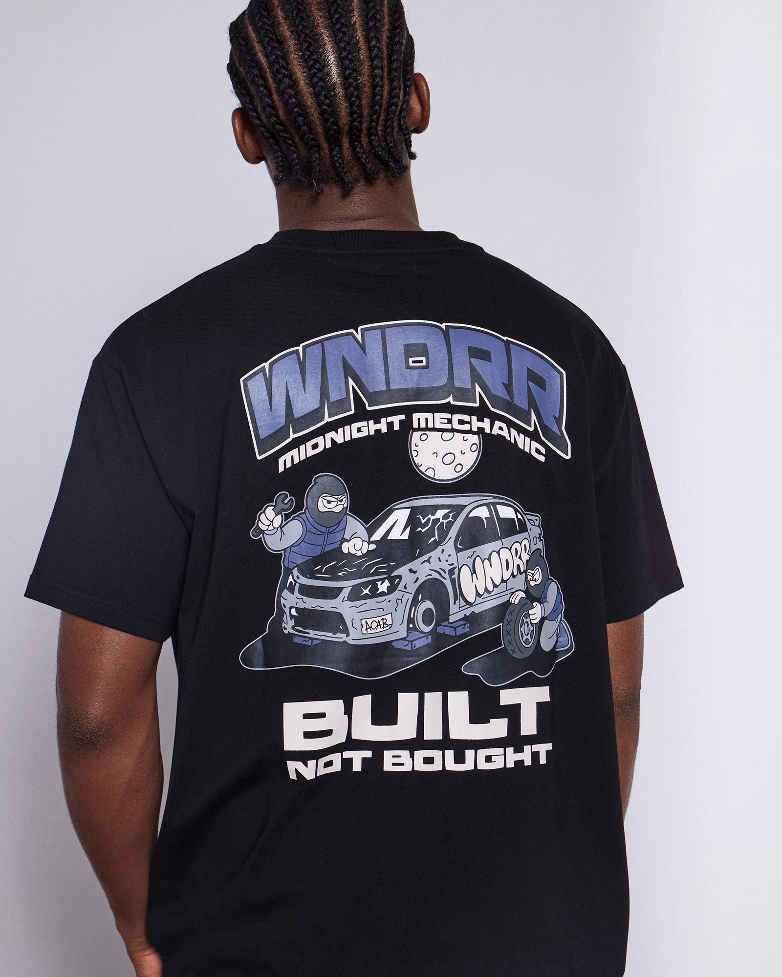 BUILT BOX FIT TEE - BLACK sold by WNDRR product image thumbnail 2