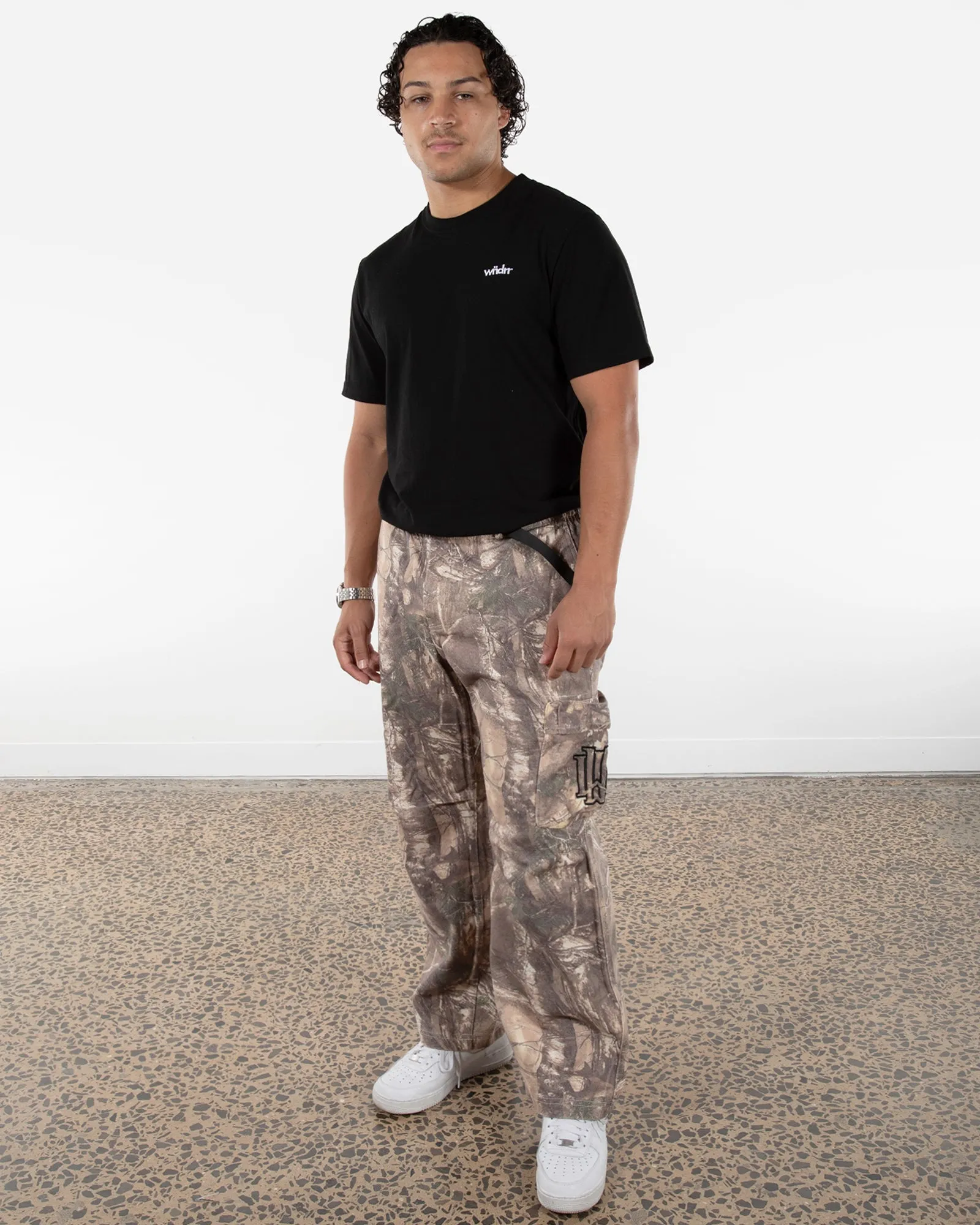 ACCENT REGULAR FIT TEE - BLACK sold by WNDRR product image thumbnail 5