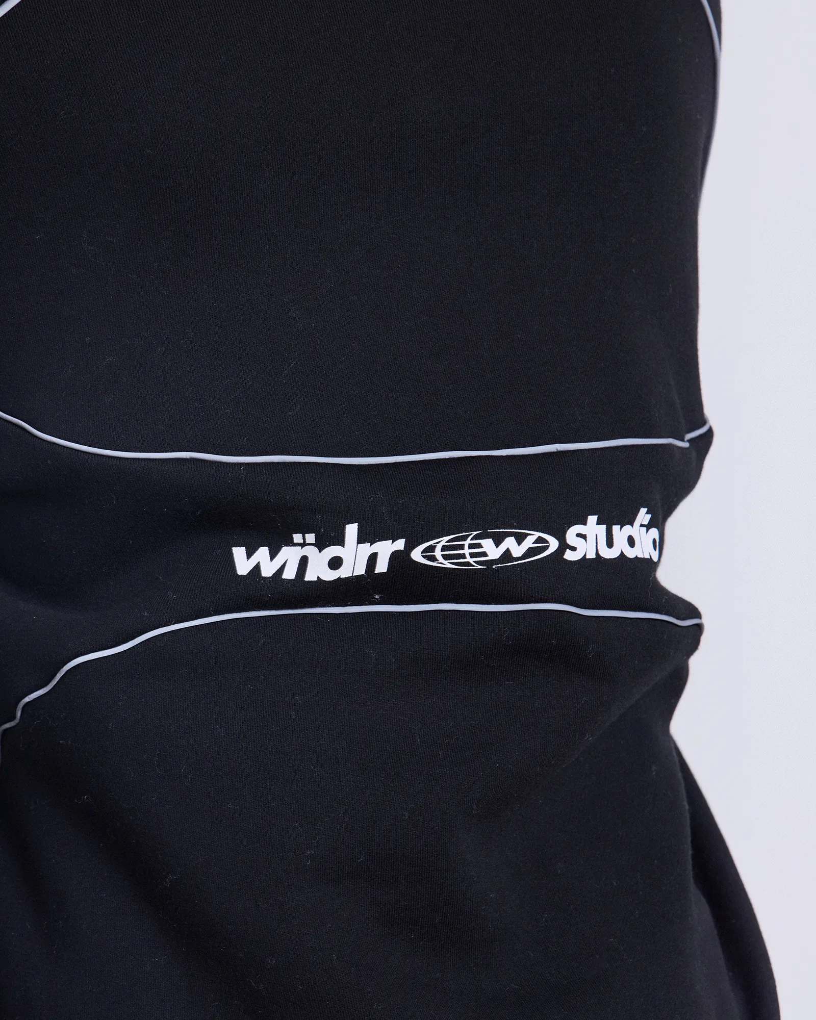 GLOBE PANEL HOOD SWEAT - BLACK sold by WNDRR product image thumbnail 5