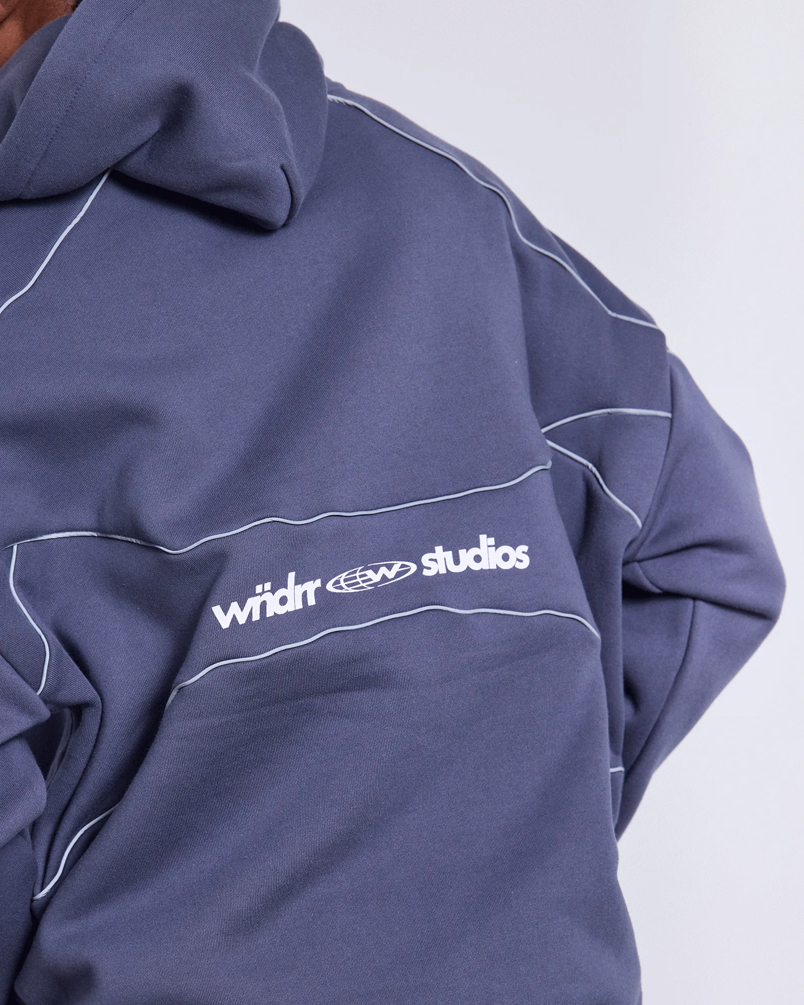 GLOBE PANEL HOOD SWEAT - STORM BLUE sold by WNDRR product image thumbnail 4