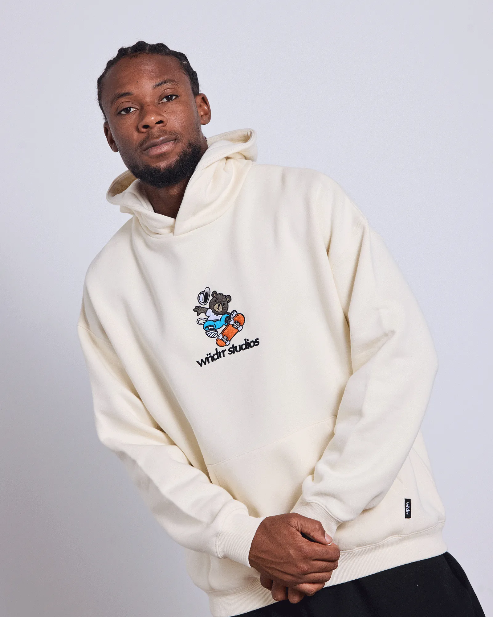 SK8 HOOD SWEAT - OFF WHITE sold by WNDRR product image thumbnail 4