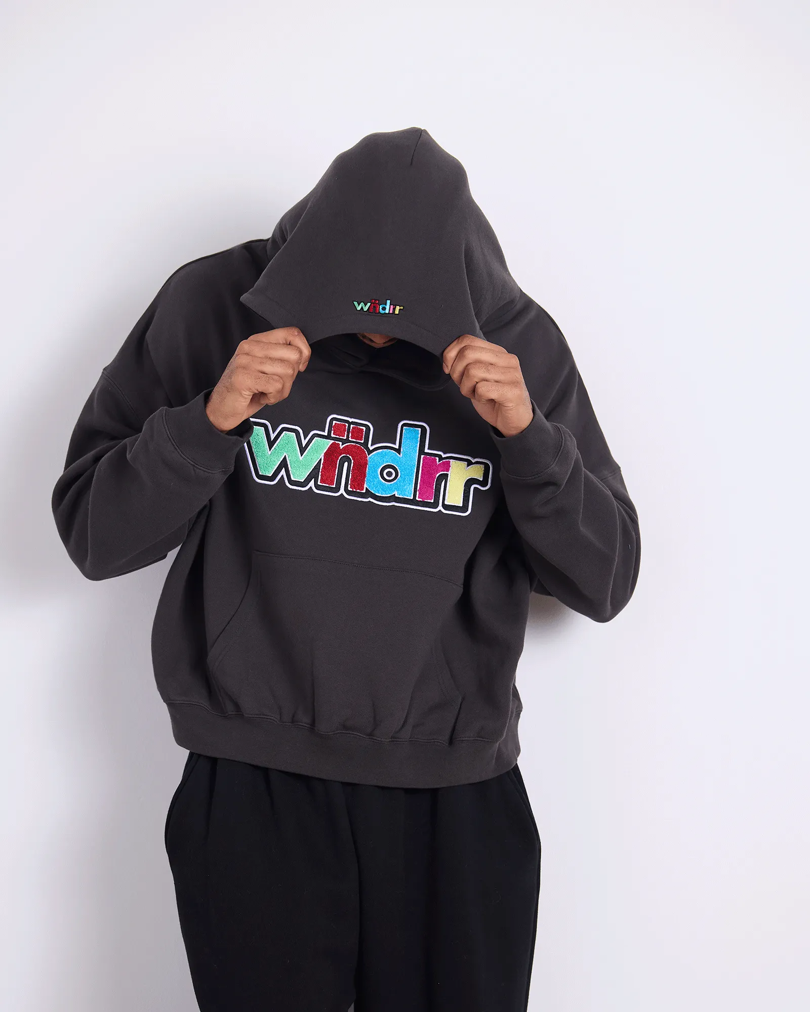TINT BOX FIT HOOD SWEAT - FADED BLACK sold by WNDRR product image thumbnail 5