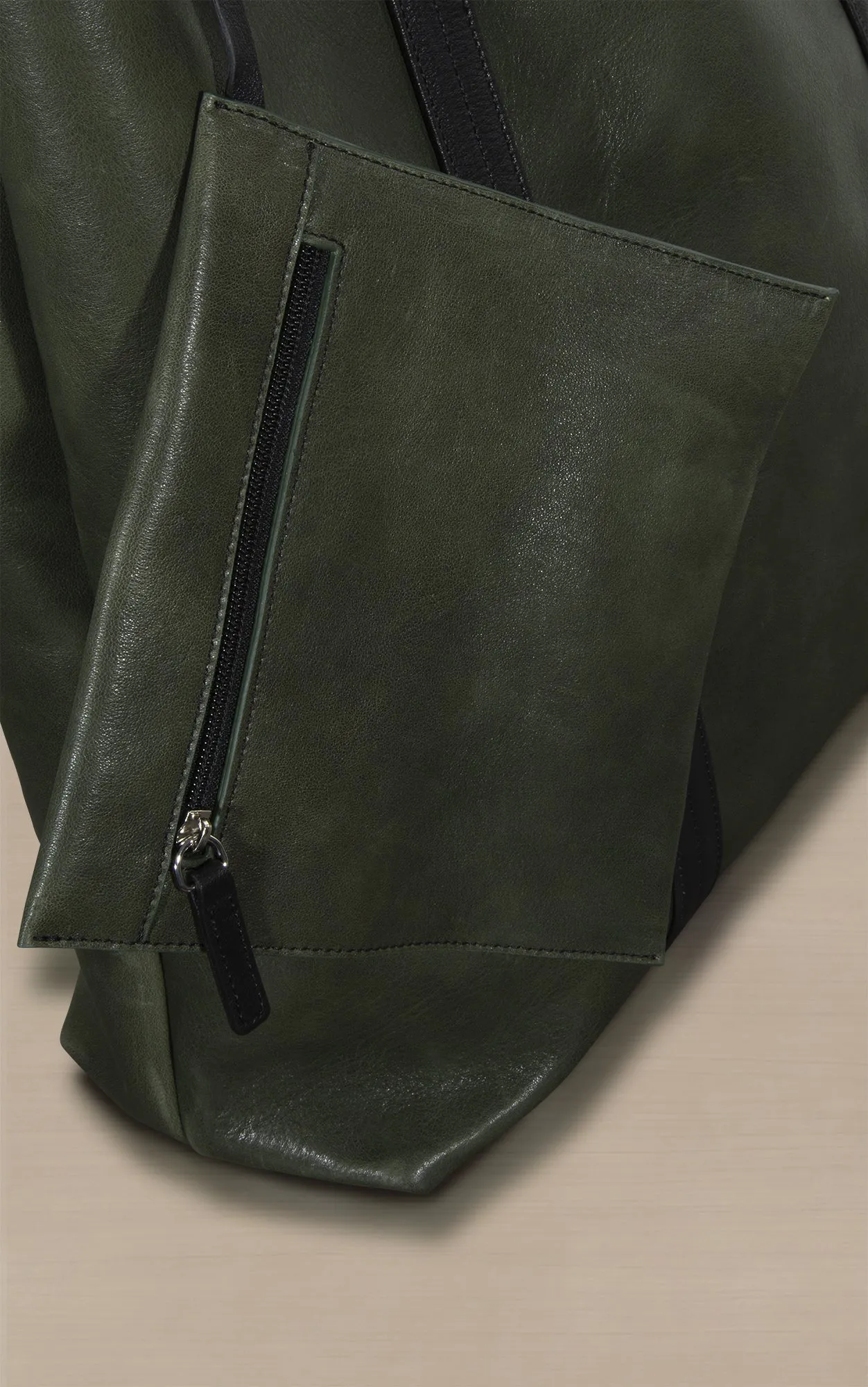 Shopper in Pelle Lavata sold by Gavazzeni product image thumbnail 3