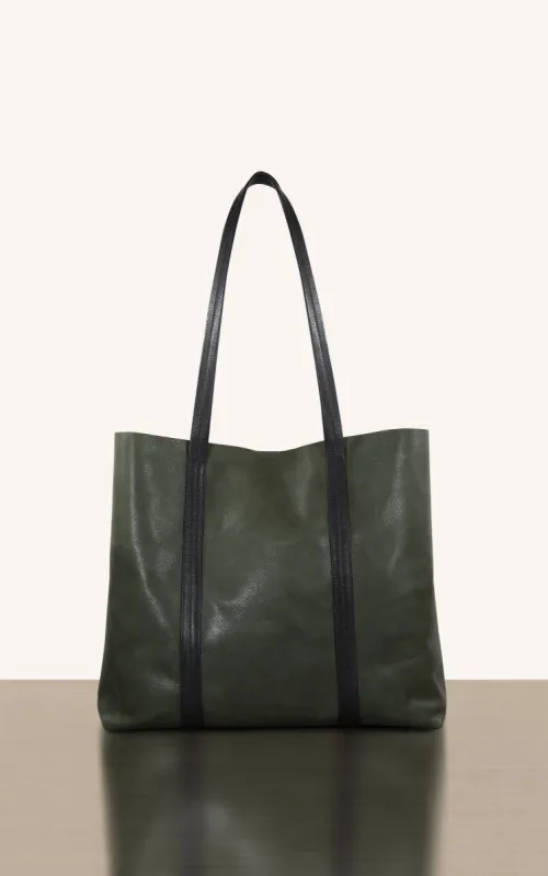 Shopper in Pelle Lavata sold by Gavazzeni