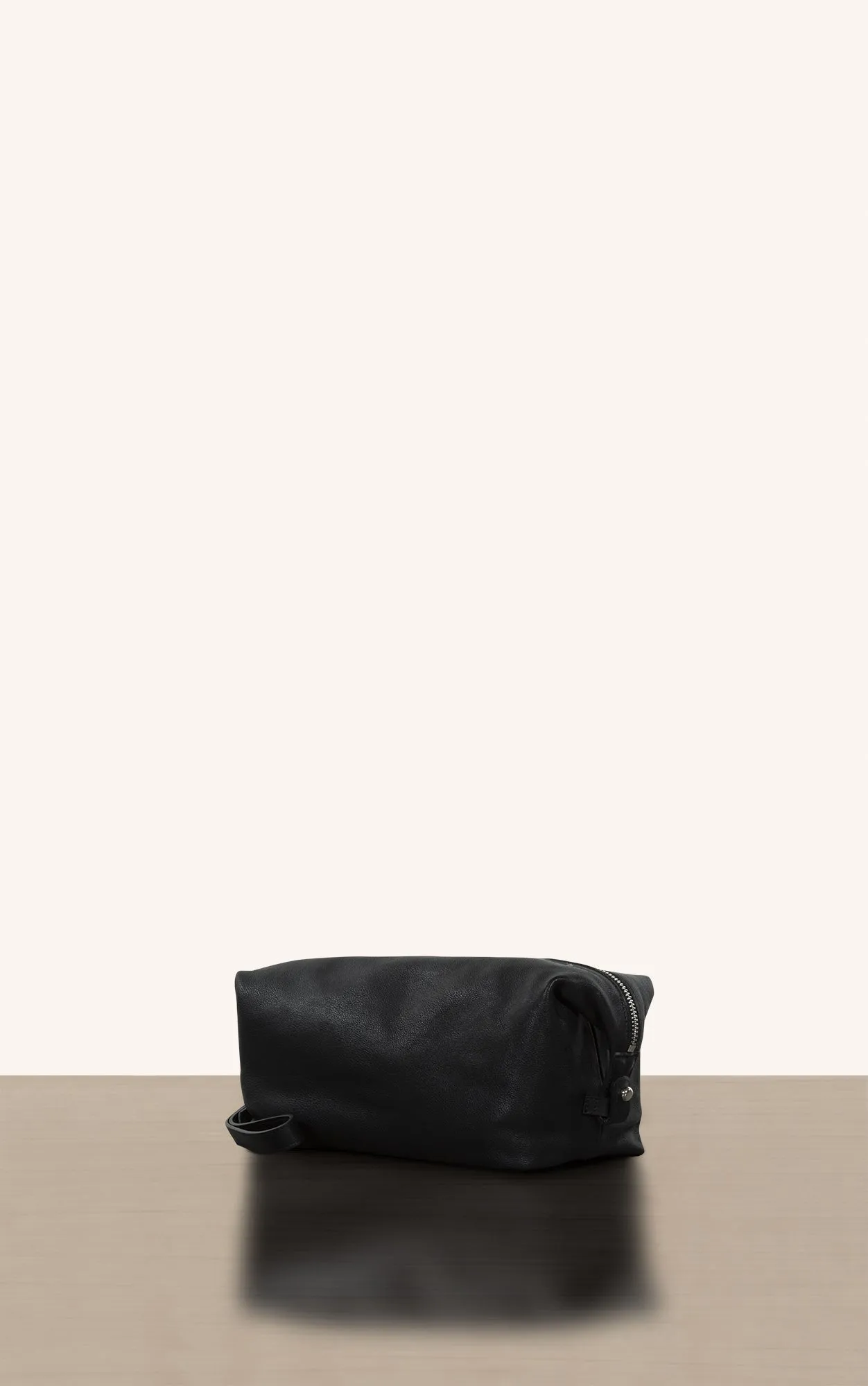 Necessaire in Pelle Lavata sold by Gavazzeni product image thumbnail 2