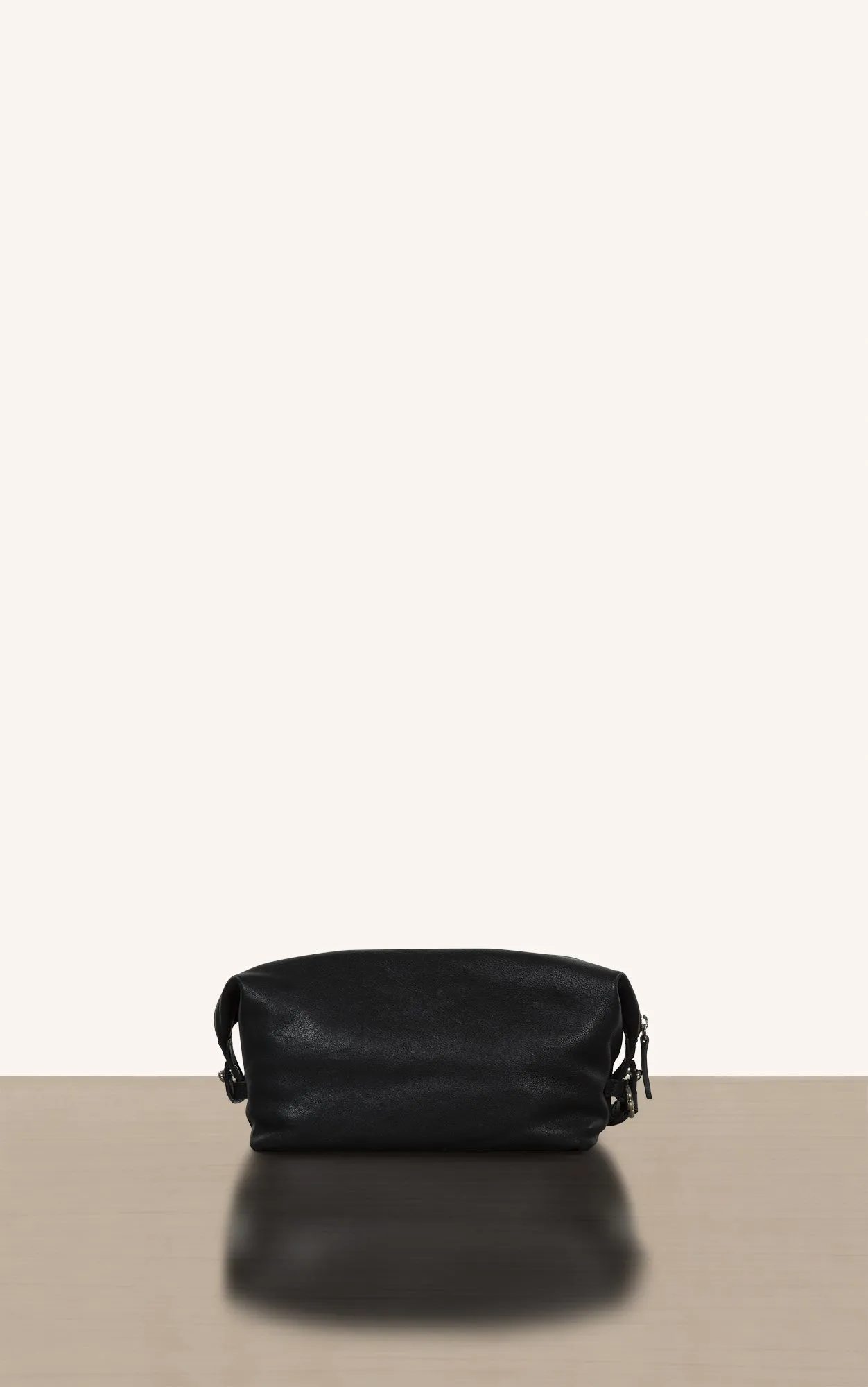 Necessaire in Pelle Lavata sold by Gavazzeni product image thumbnail 3