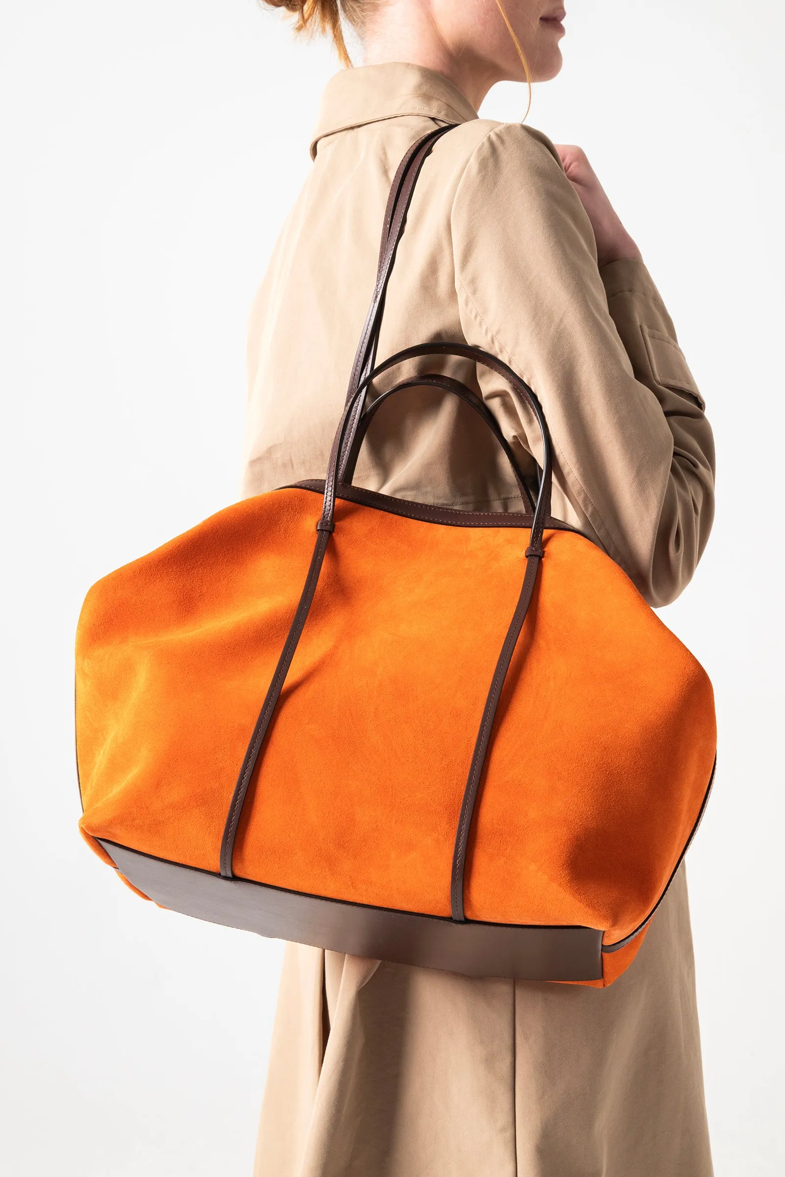 Borsa Alma in pelle scamosciata Arancio sold by Gavazzeni