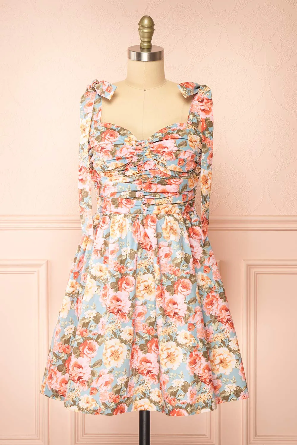Piknikie | Short Floral Dress w/ Pockets sold by Boutique 1861