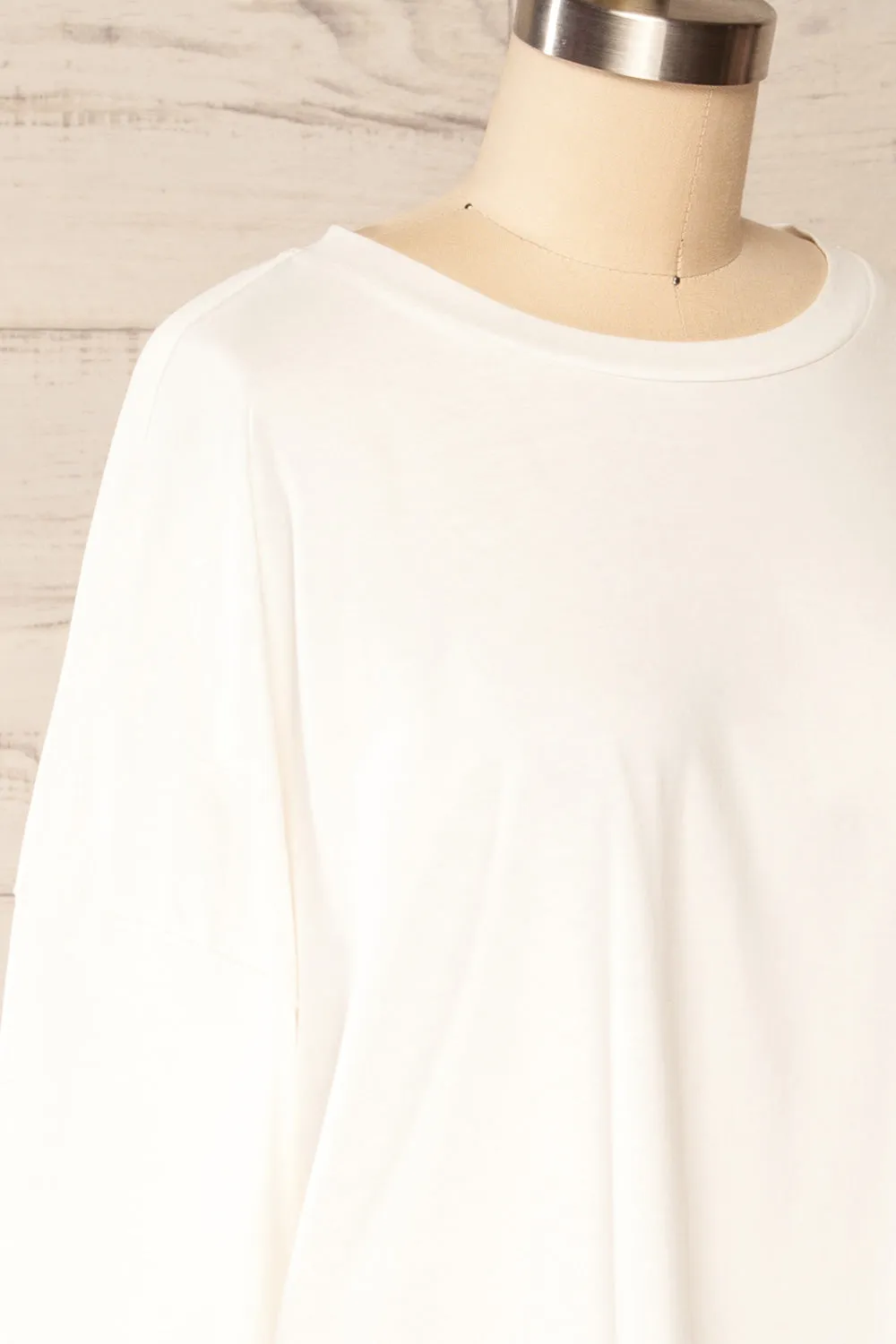 Vasto White | Oversized T-Shirt sold by Boutique 1861 product image thumbnail 5