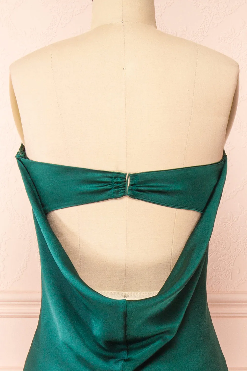 Melya | Green Mermaid Maxi Dress w/ Open Back sold by Boutique 1861 product image thumbnail 4