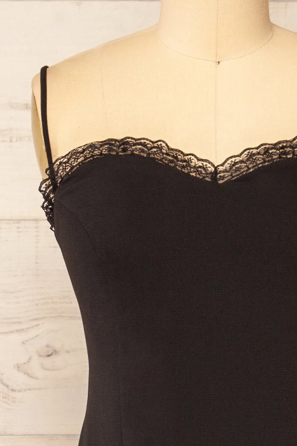 Lenna Black | Fitted Midi Dress w/ Sweetheart Neckline sold by Boutique 1861 product image thumbnail 2