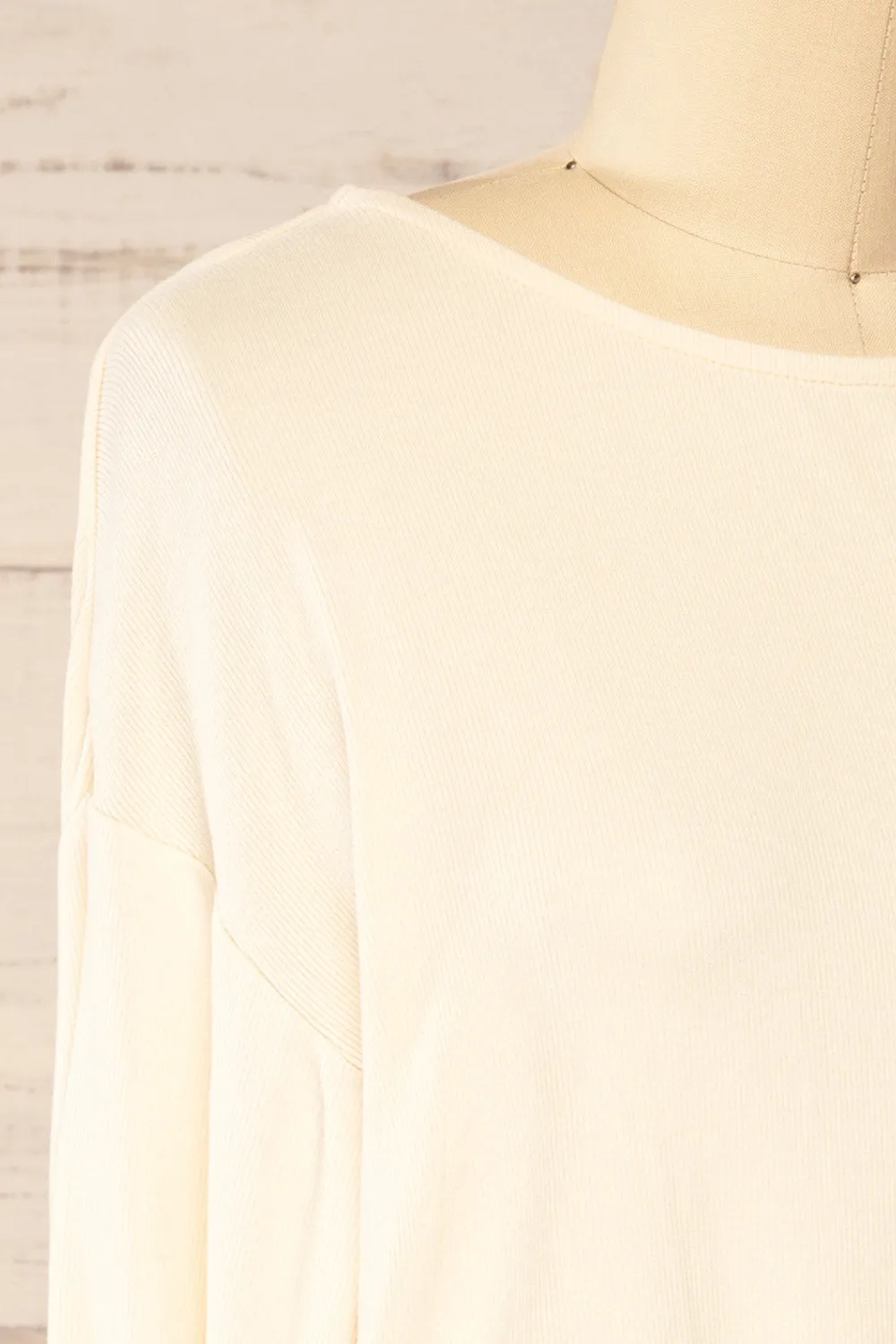 Farnham Ivory | Ribbed Crop Top w/ Long Sleeves sold by Boutique 1861 product image thumbnail 4