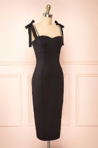 Alarice | Fitted Midi Black Dress sold by Boutique 1861