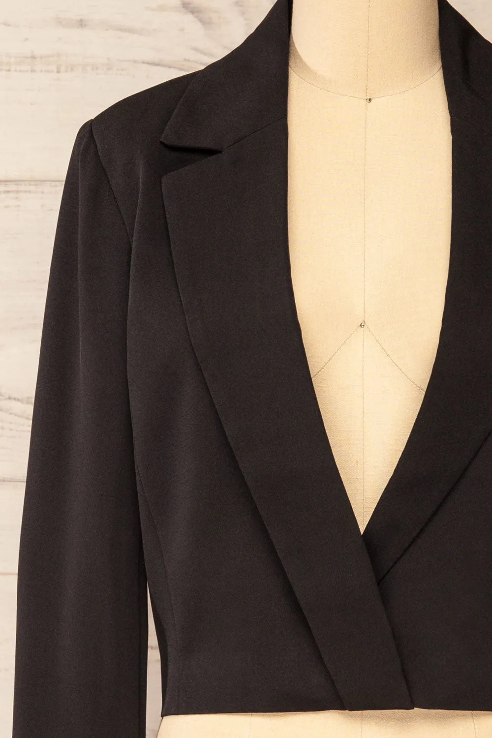 Alcorcon Black | Cropped Blazer w/ Notched Lapels sold by Boutique 1861 product image thumbnail 2