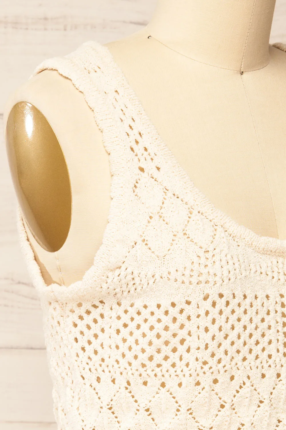 Champoton | Beige Crochet Sleeveless Crop Top sold by Boutique 1861 product image thumbnail 4