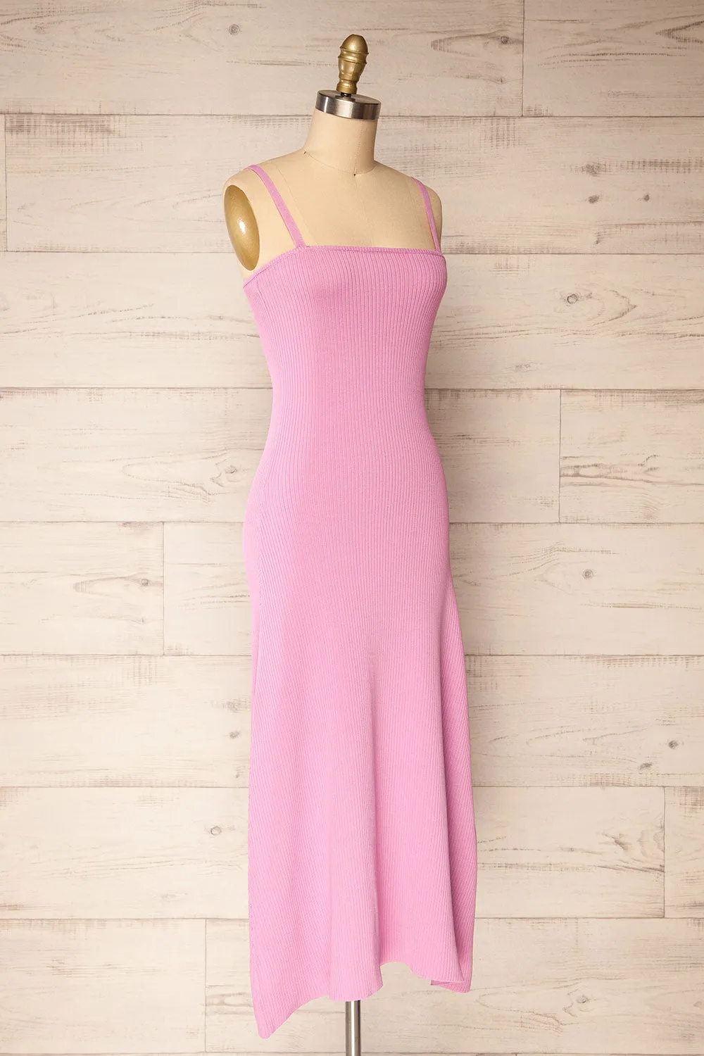 Dresden | Mauve Ribbed Midi Dress sold by Boutique 1861 product image thumbnail 4