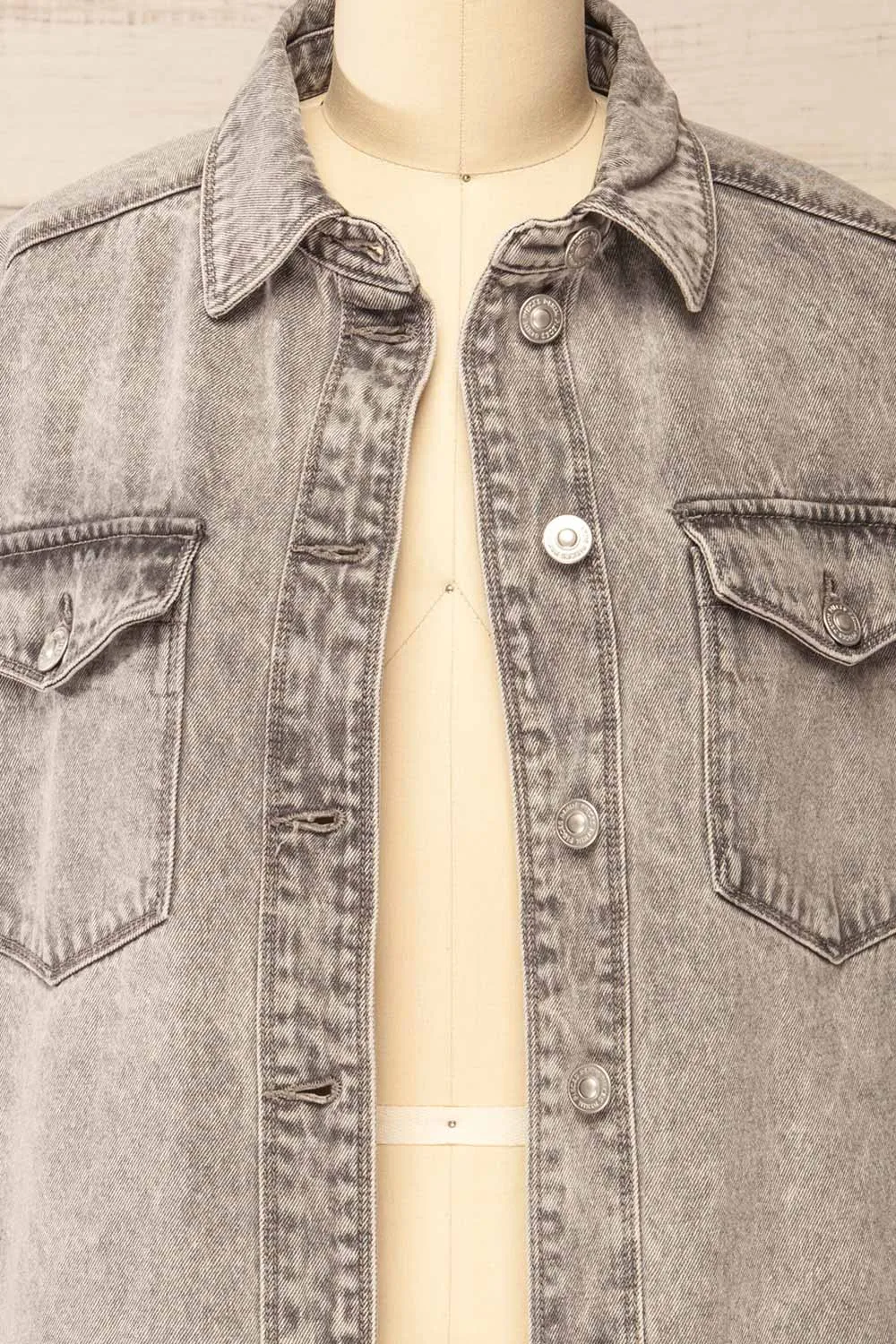 Giacomo | Grey Oversized Denim Shacket sold by Boutique 1861 product image thumbnail 3