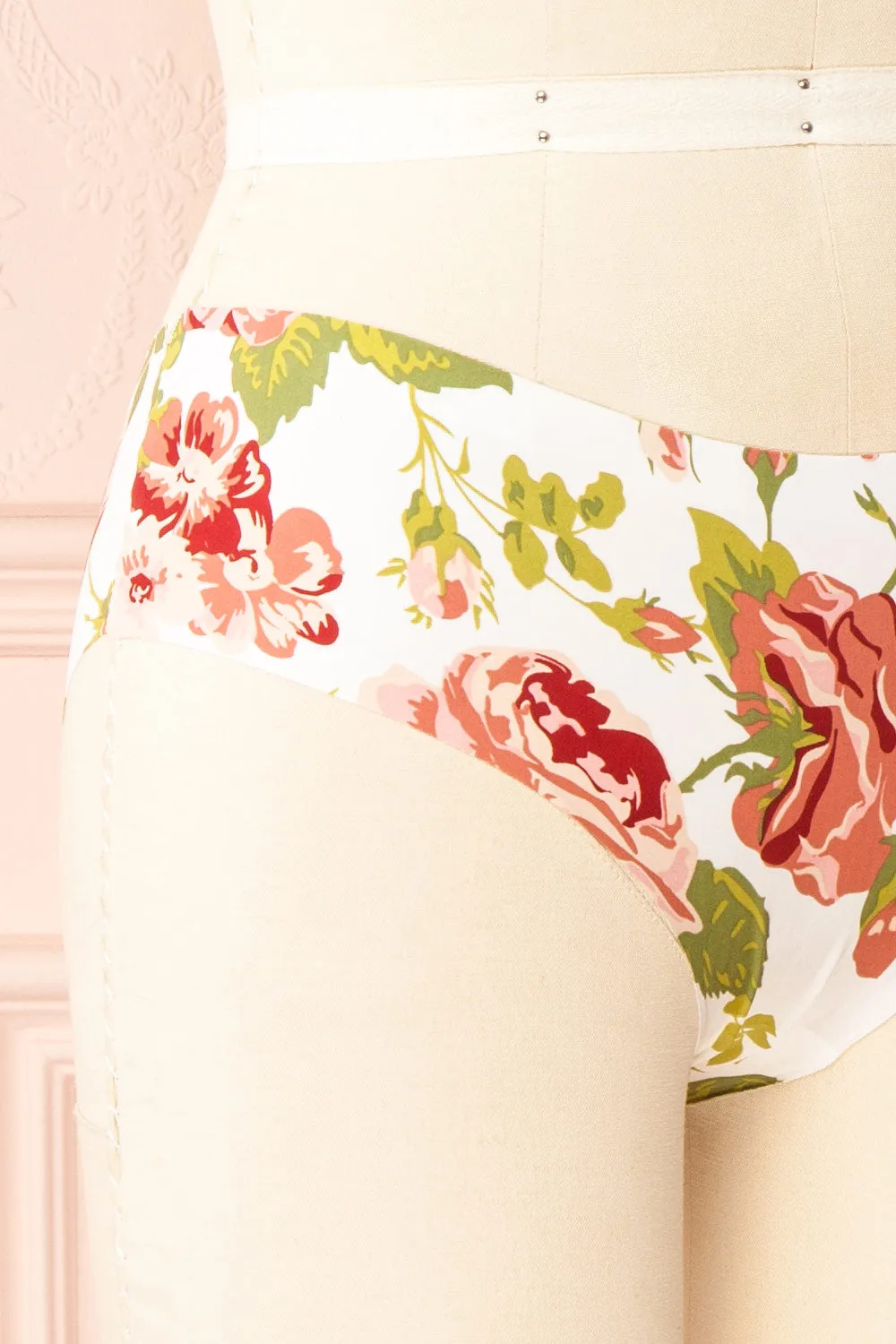 Nikki | 3-pack Seamless Underwear sold by Boutique 1861 product image thumbnail 2
