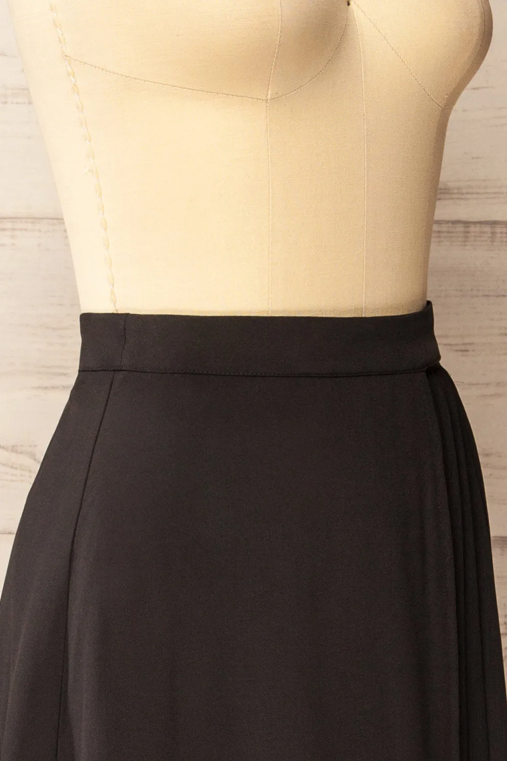 Nelson | Pleated Midi Black Skirt sold by Boutique 1861 product image thumbnail 4