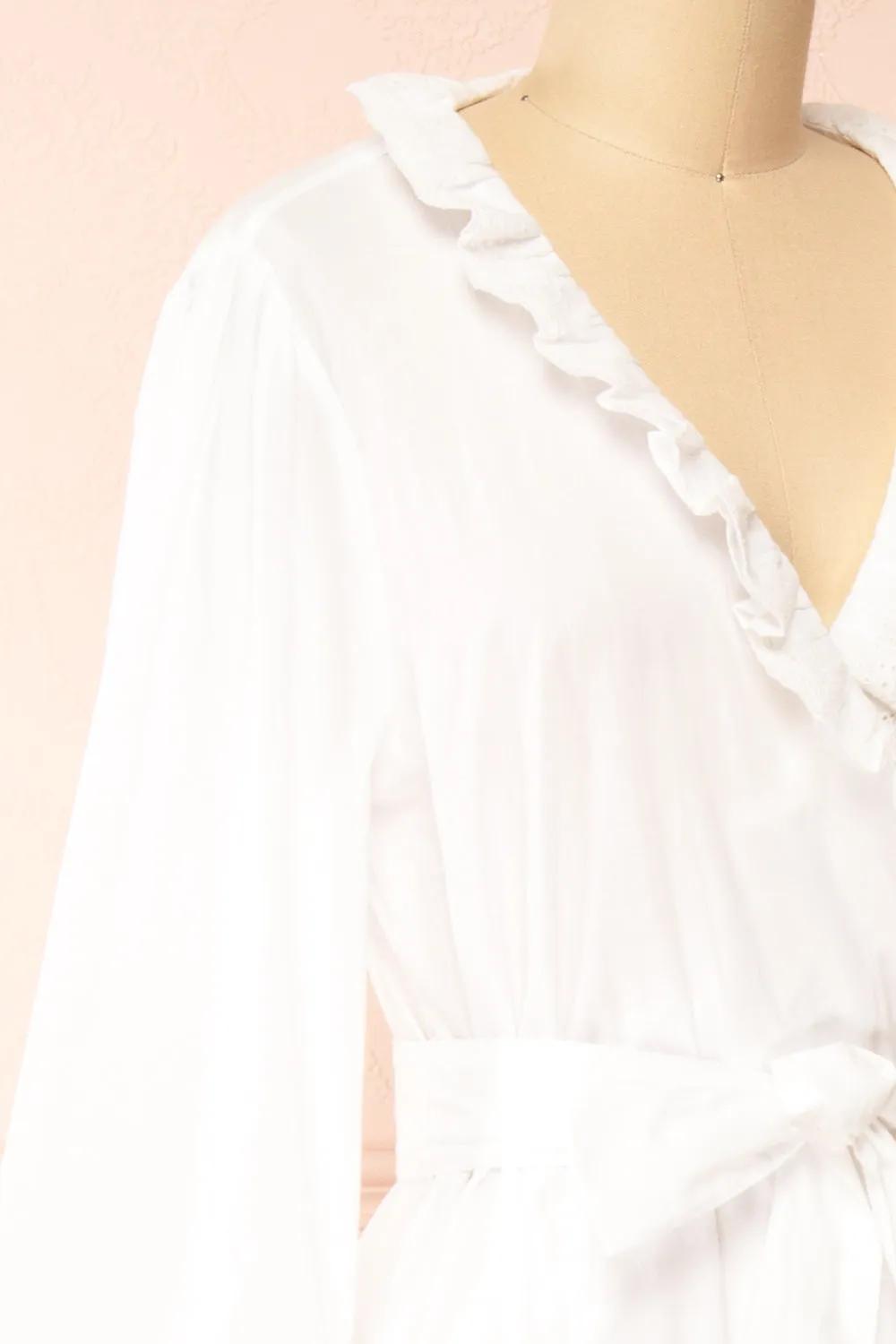 Matilda | White Dressing Gown w/ Pockets sold by Boutique 1861 product image thumbnail 4