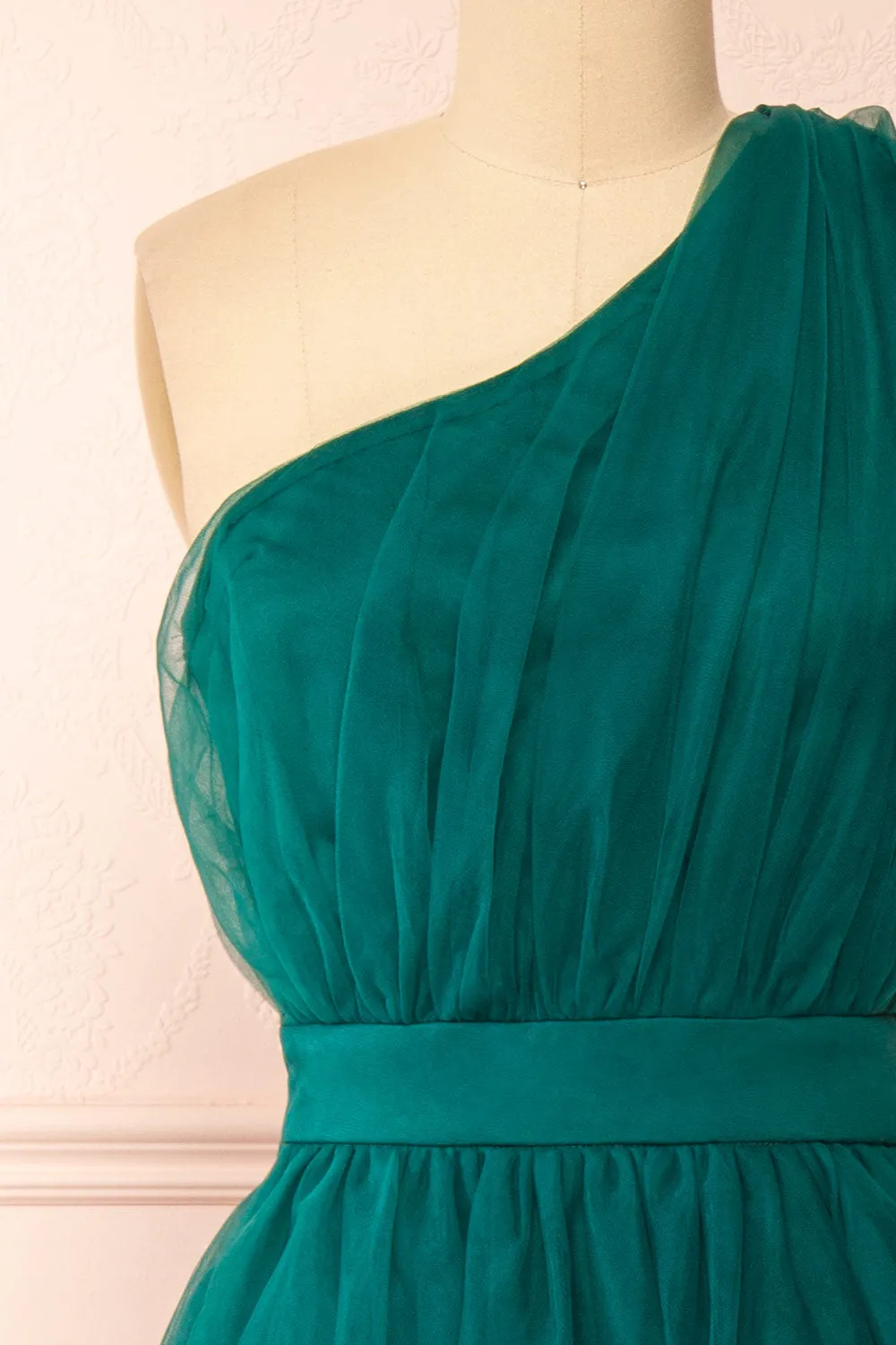 Leillia | Green Tulle Midi Dress sold by Boutique 1861 product image thumbnail 3